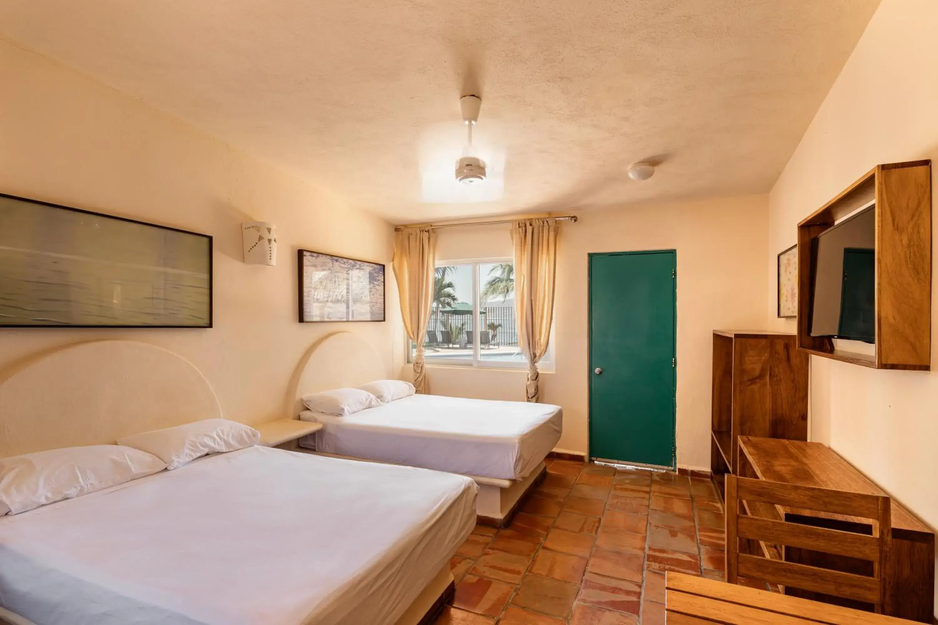 Double Room in Bungalows Las Arenas Double Room in Bungalows Las Arenas