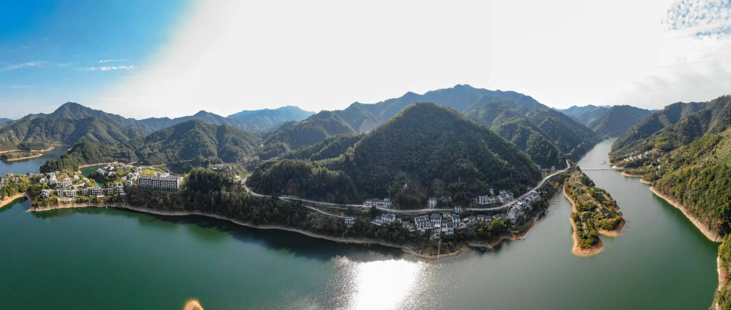 Day in Huangshan Demaotang Hotel