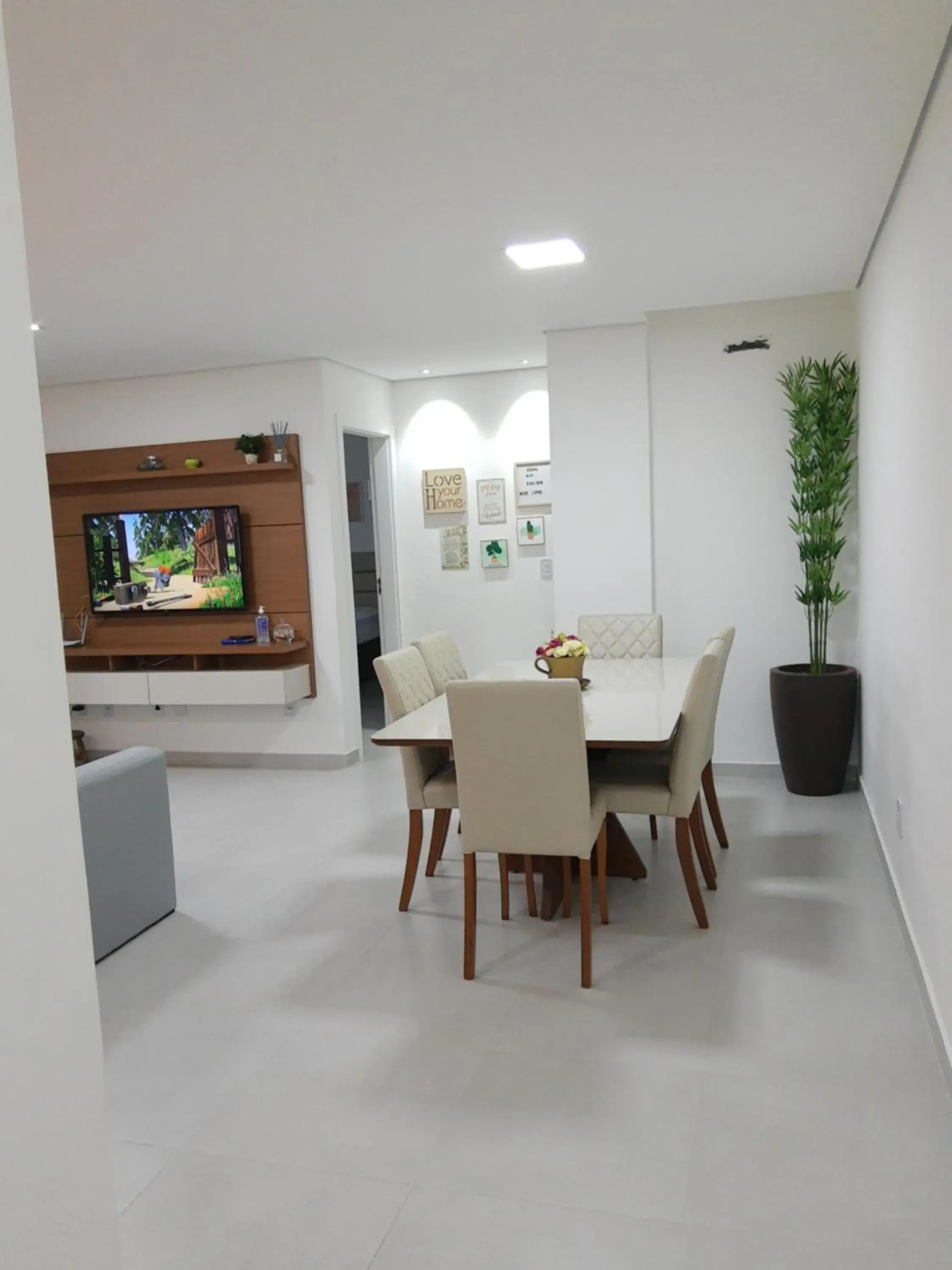 Apartamento com vista pro mar próximo ao Beto Carrero Apartamento com vista pro mar próximo ao Beto Carrero