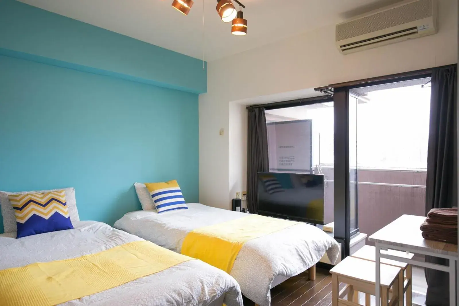 Deluxe Twin Room in SUMIYOSHI APARTMENT Hotel 住吉アパートメントホテル Deluxe Twin Room in SUMIYOSHI APARTMENT Hotel 住吉アパートメントホテル