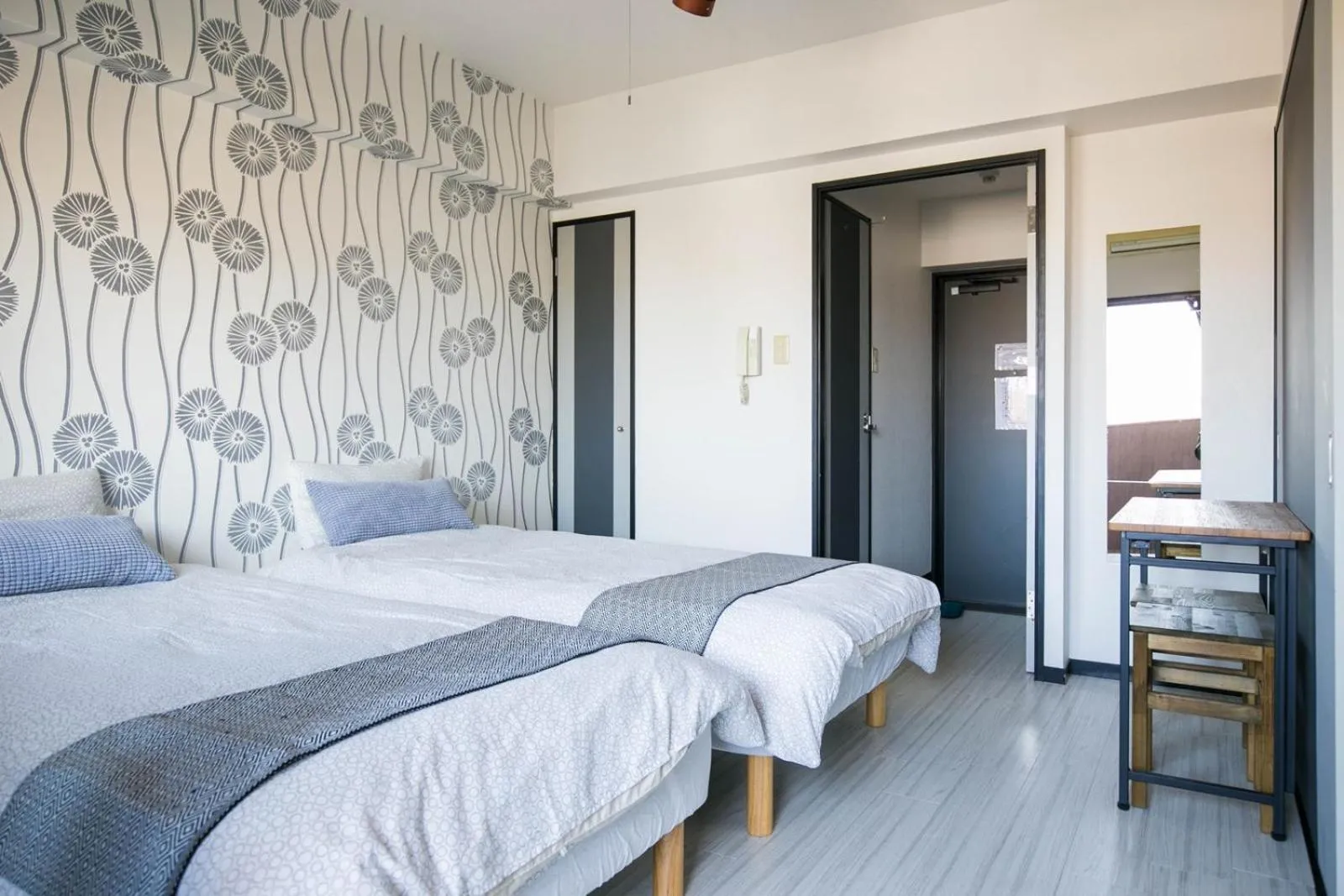 Bed in SUMIYOSHI APARTMENT Hotel 住吉アパートメントホテル