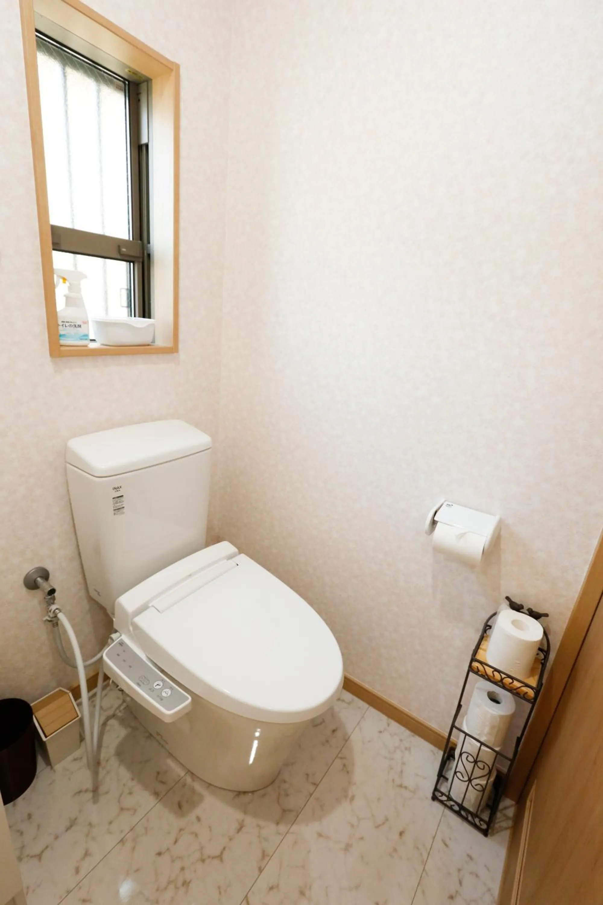 Toilet in Tokyo Enjoy Hotel