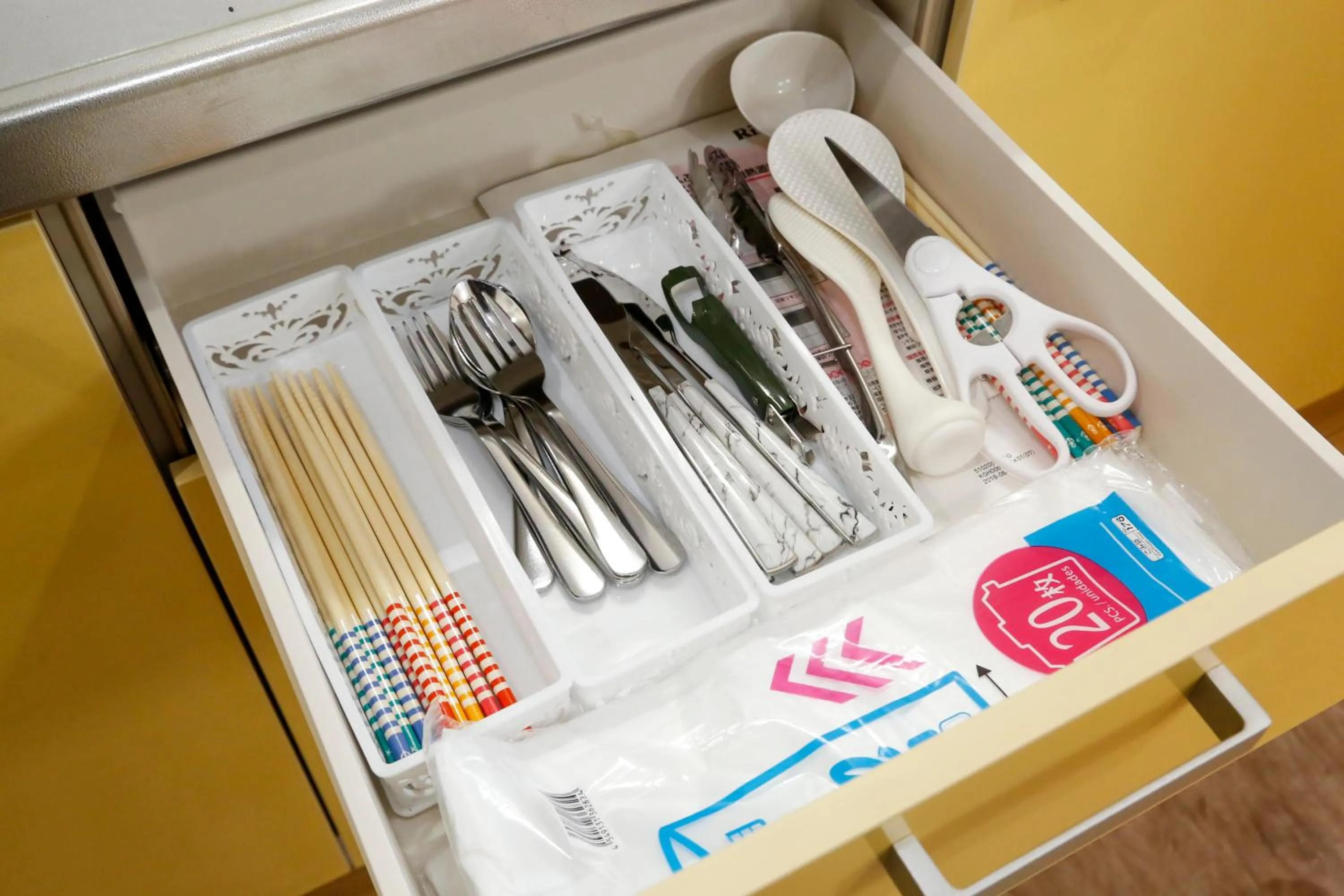 Kitchen or kitchenette in Tokyo Enjoy Hotel