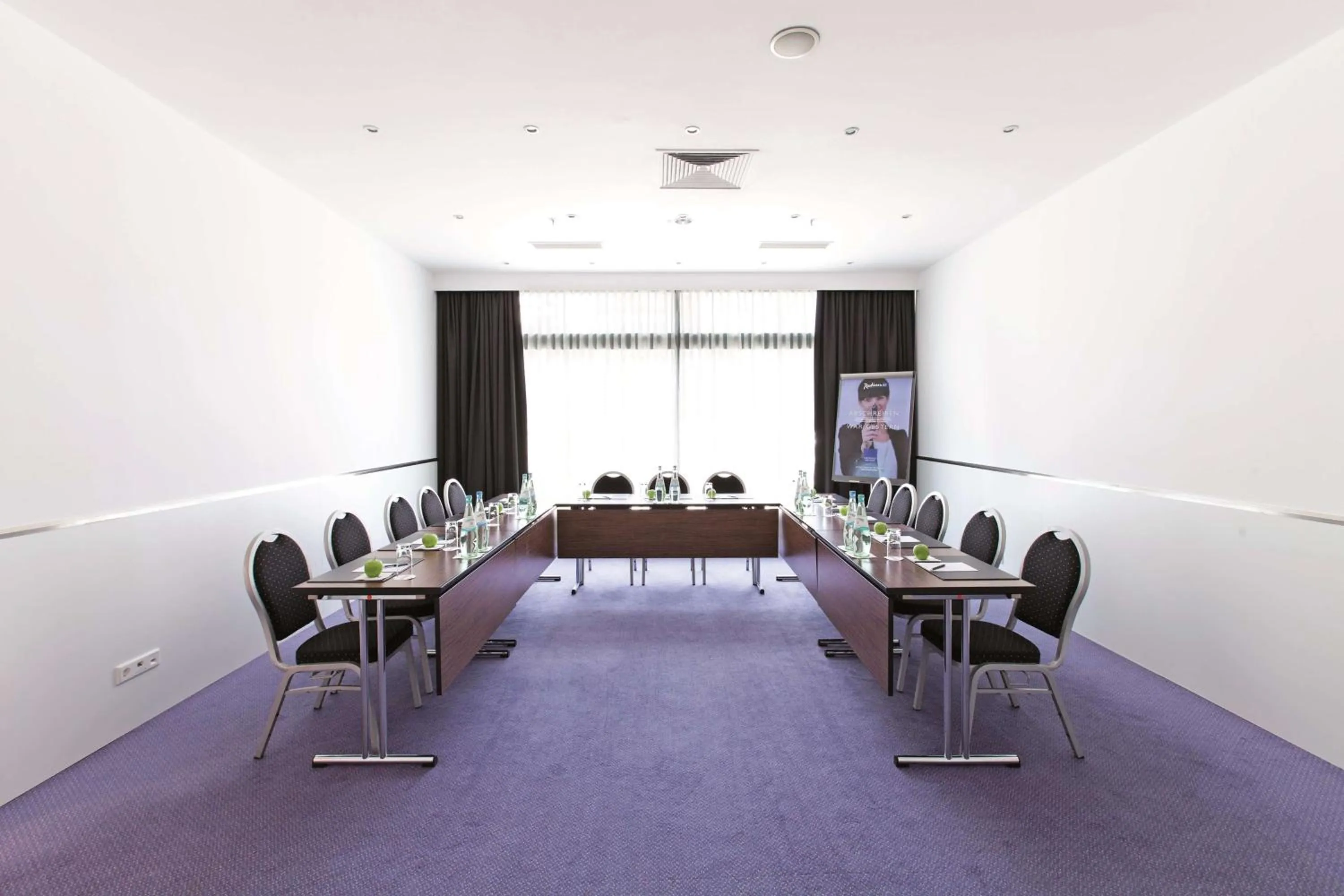 Meeting/conference room in Radisson Blu Conference Hotel, Düsseldorf