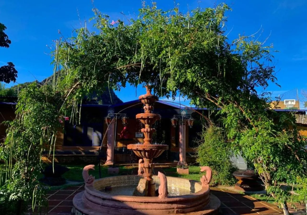 Property building in Los Cruxes