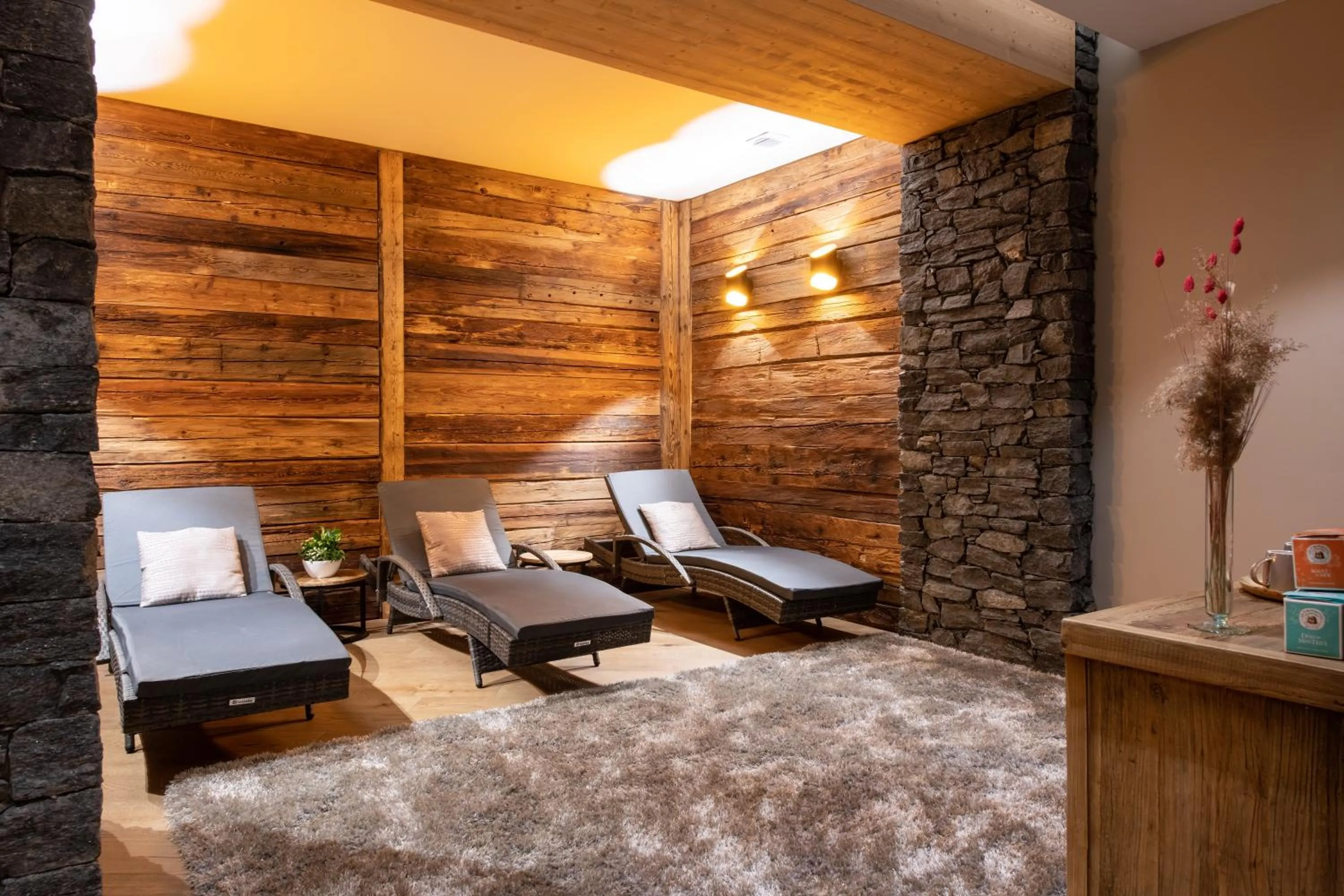 Spa and wellness centre/facilities in CGH Résidence Boutique l'Alpaga