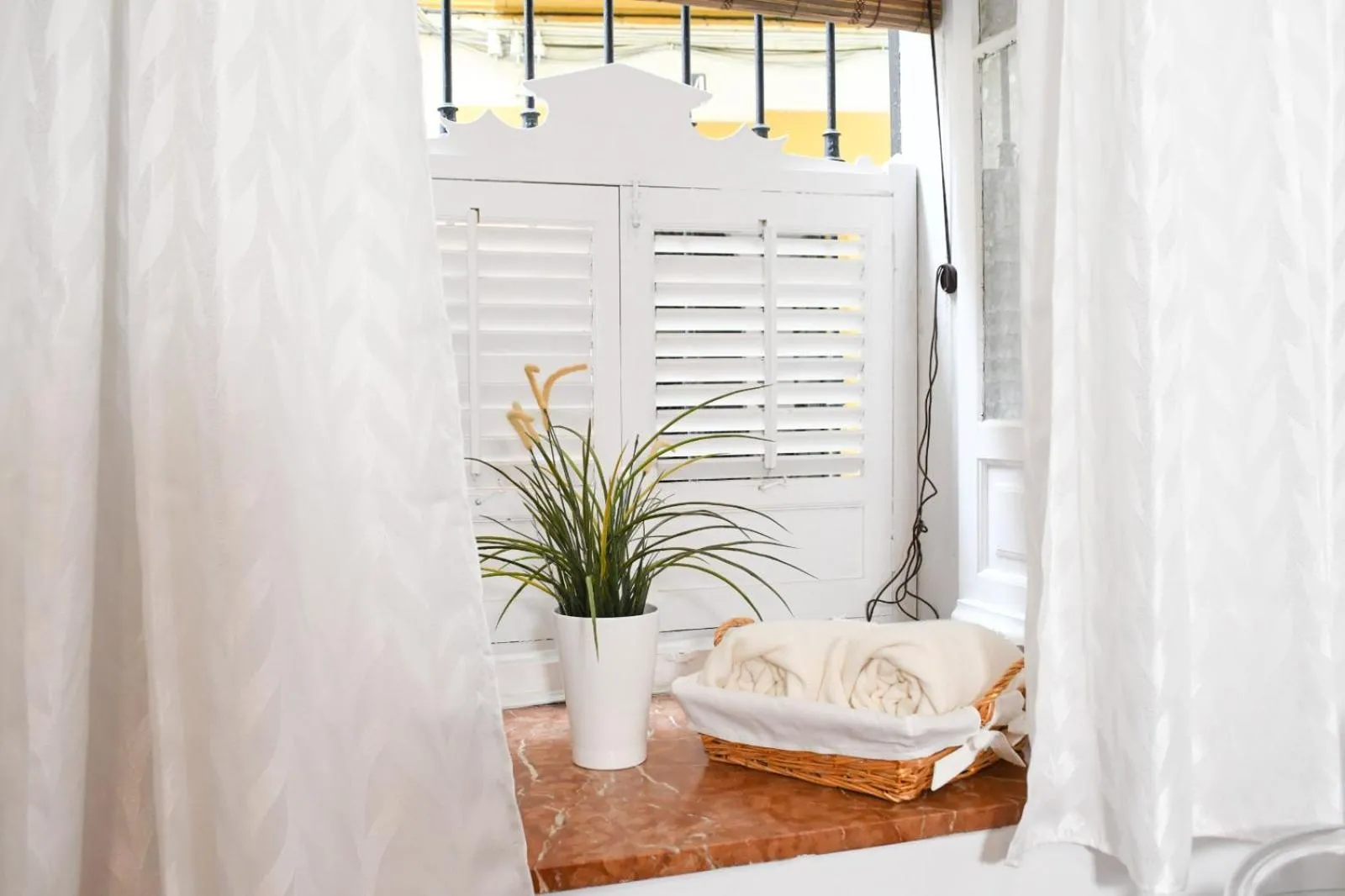 towels, Bed in Apartamento Descalzos