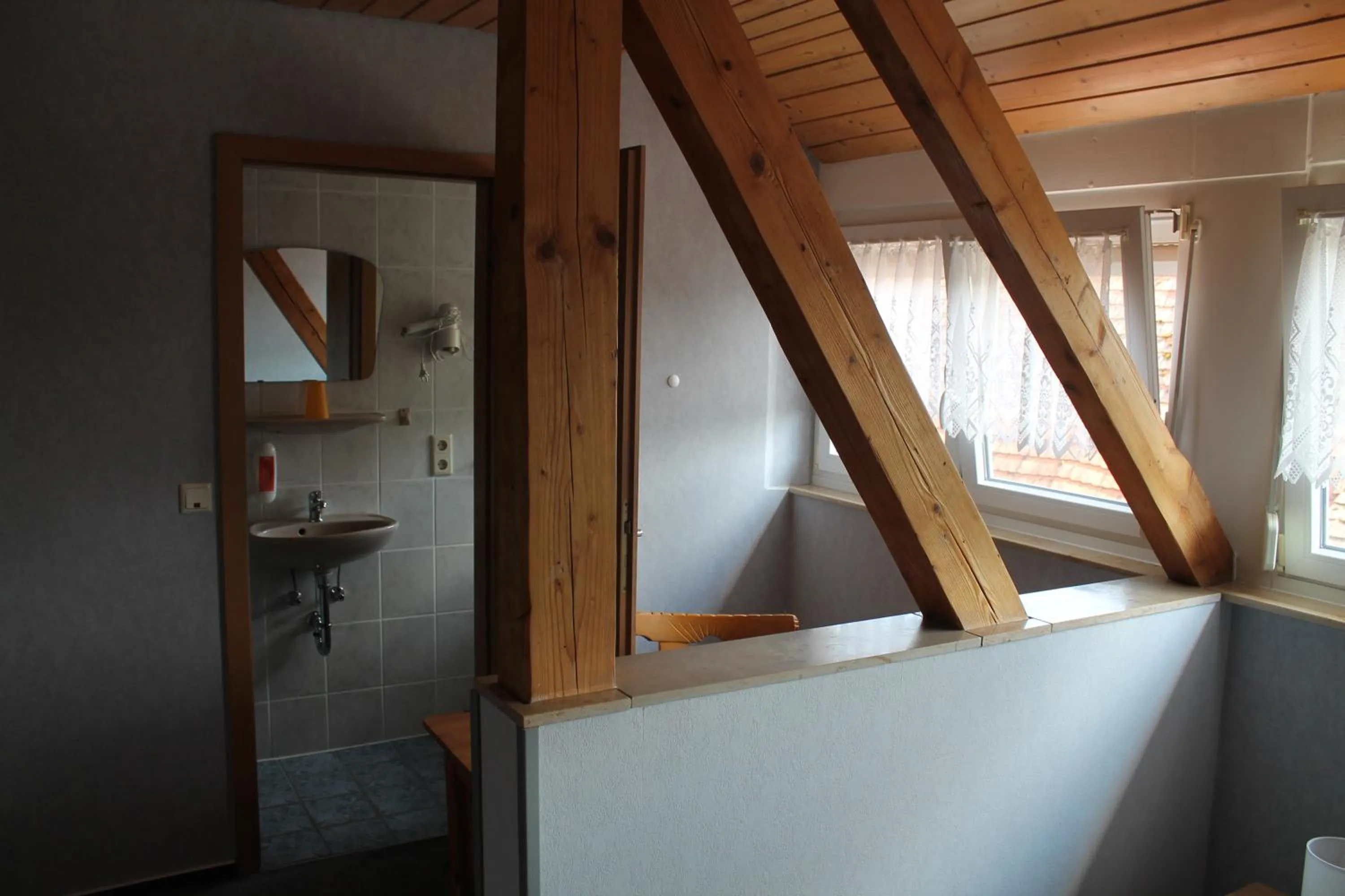 Single Room in Gasthaus Zur Sonne
