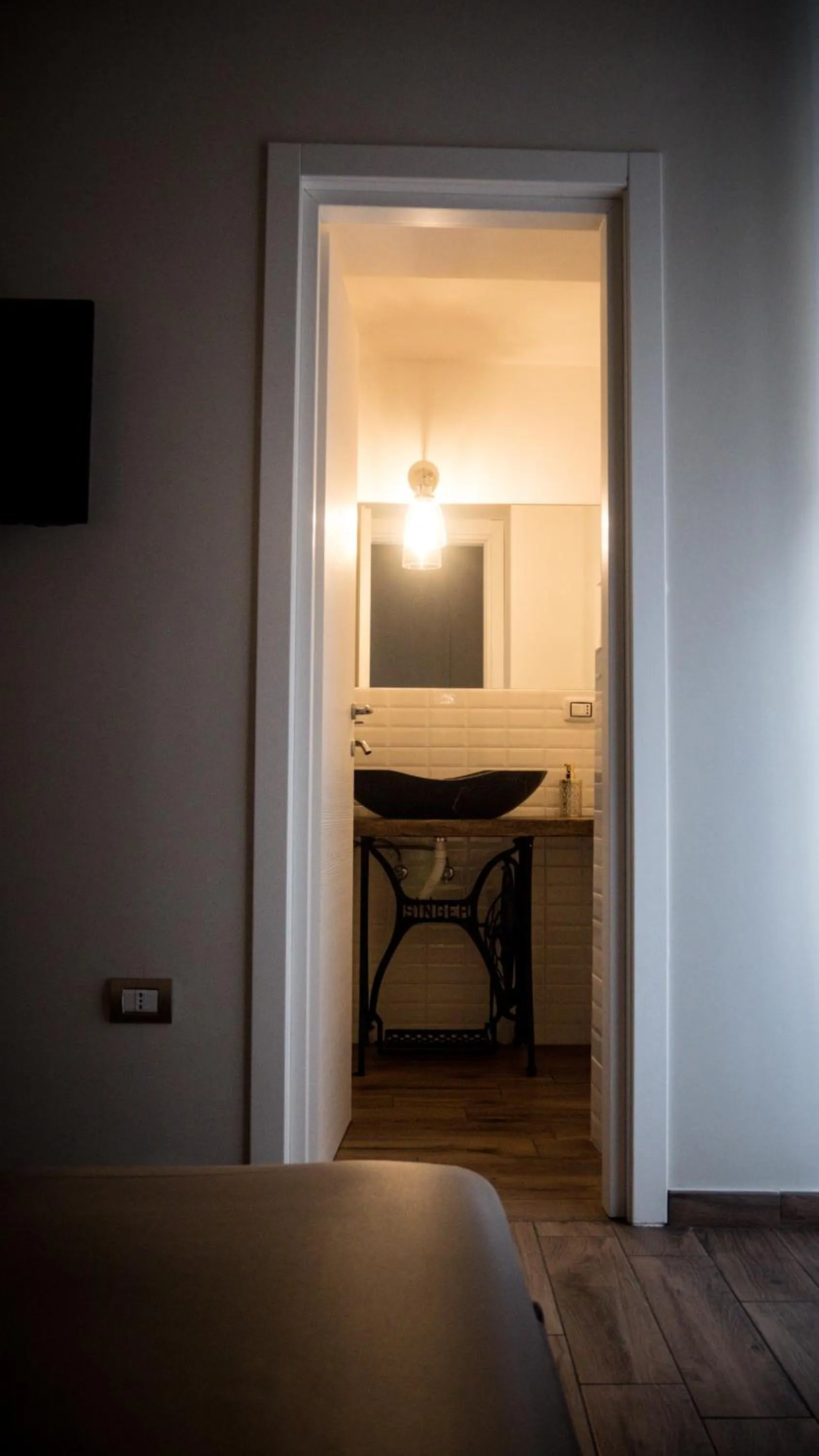 Bathroom in TOLEDO CLASS