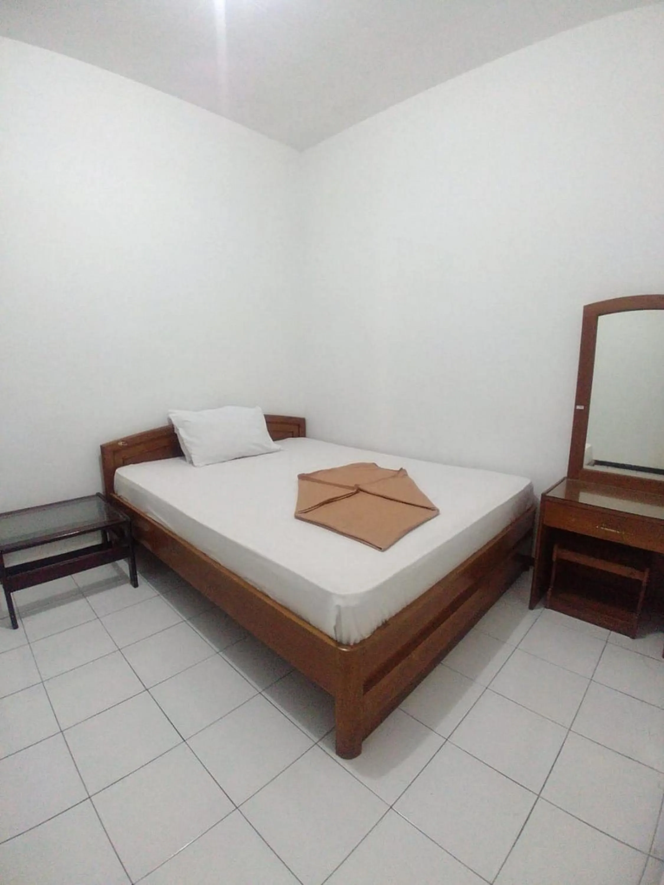 Bed in Hotel Baru Inn Batu RedPartner