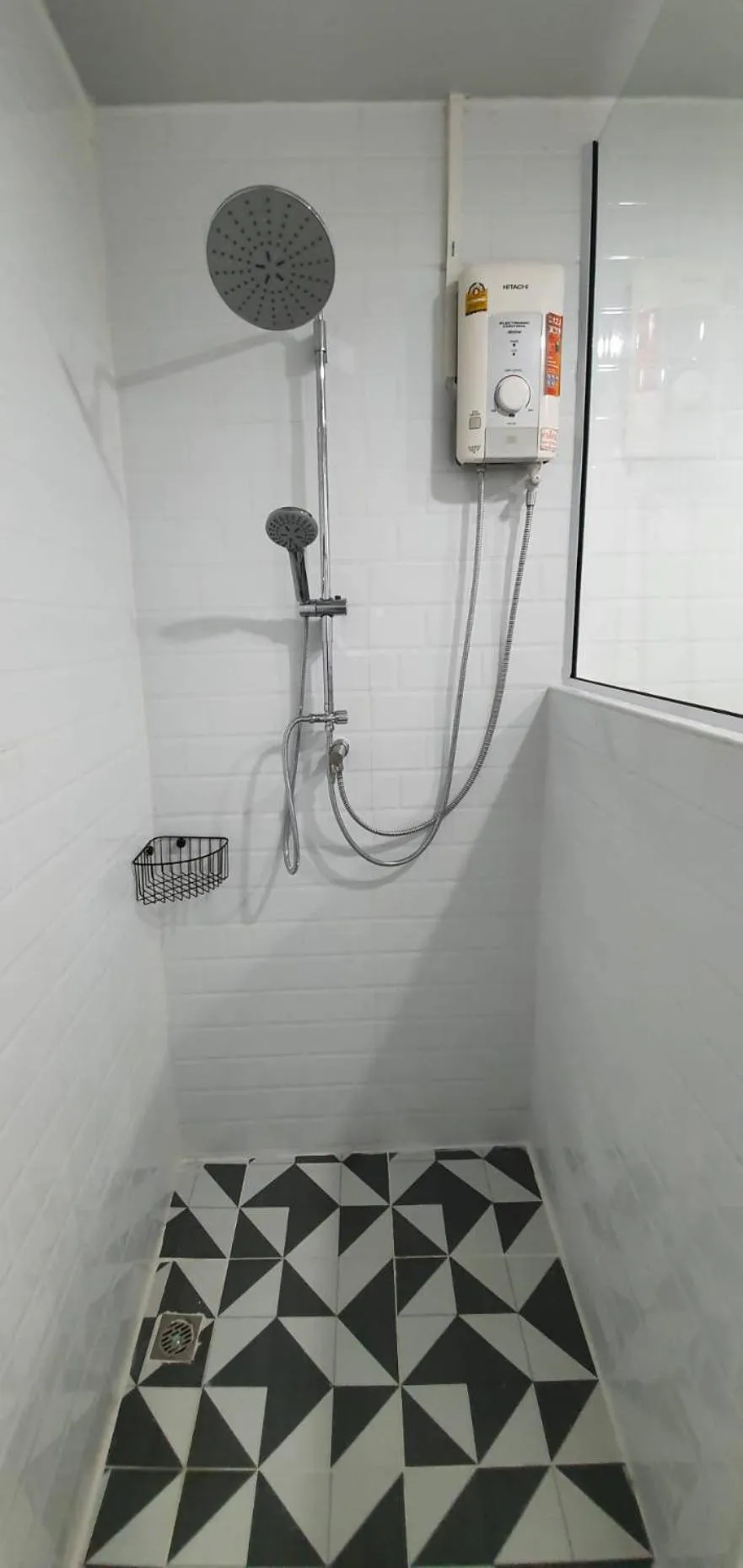 Shower in Putan-namsai Resort