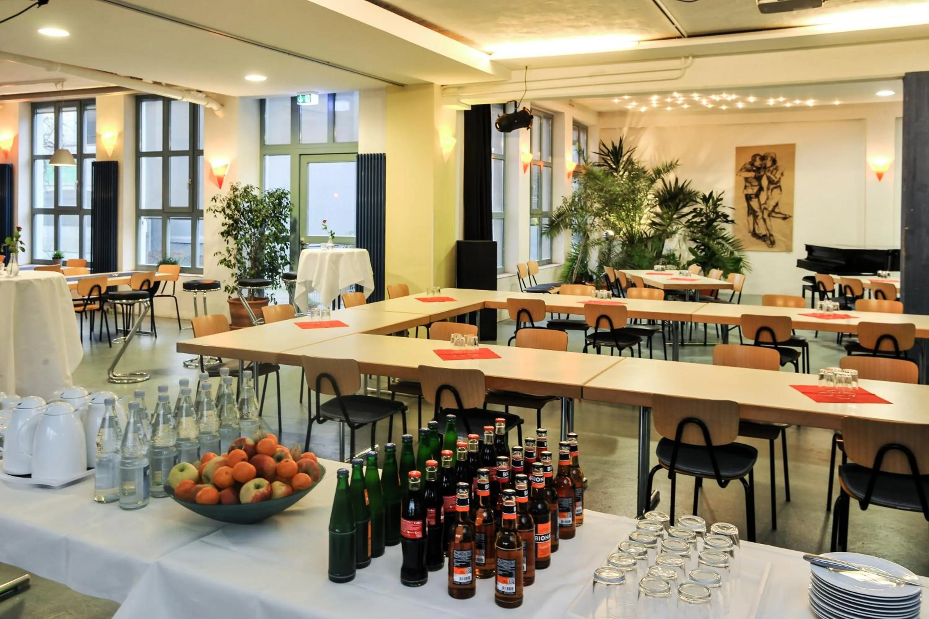 Food and drinks in Gästehaus abz Stuttgart