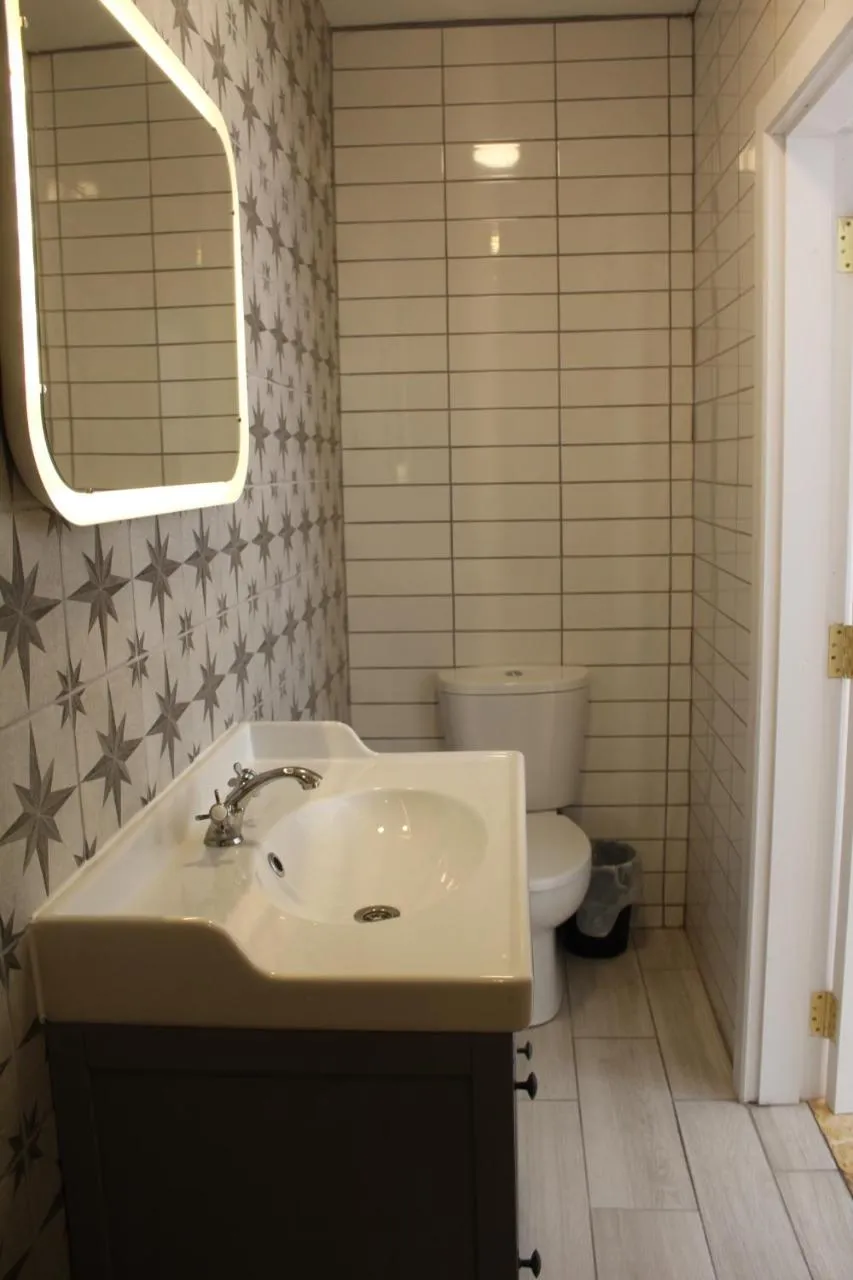 Bathroom in Macs Townhouse Dungarvan