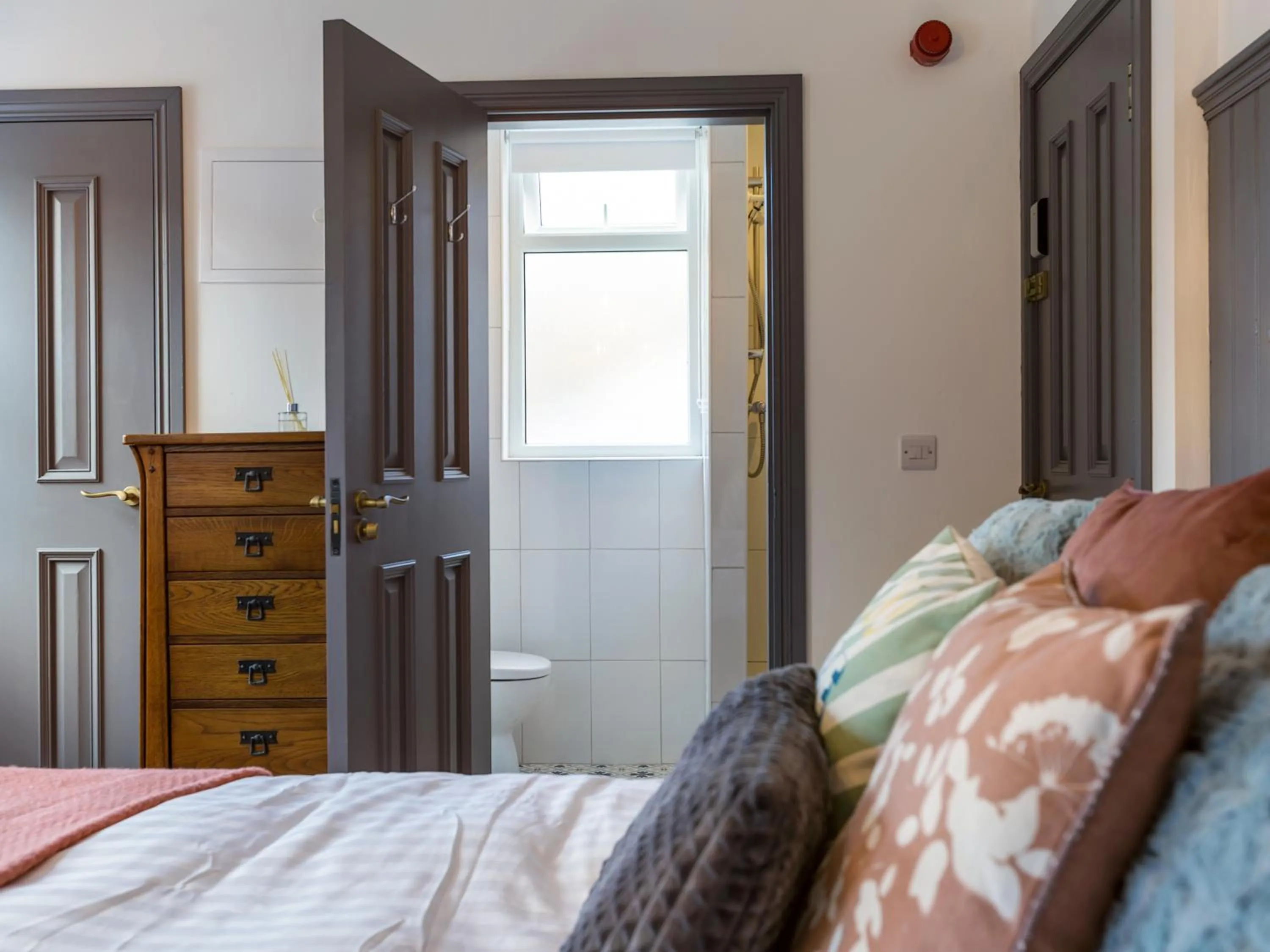 Bed in Macs Townhouse Dungarvan