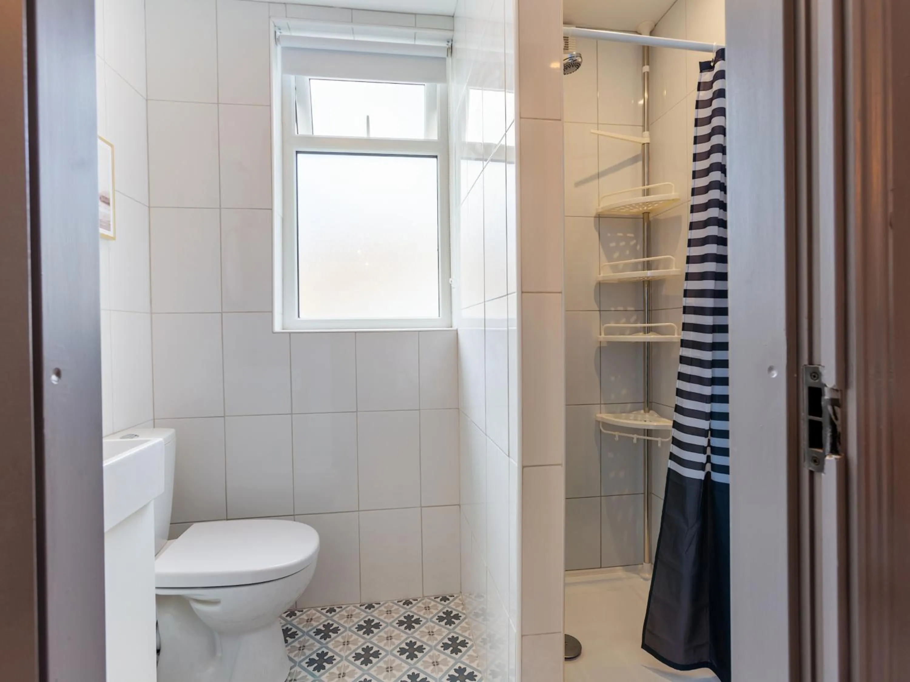 Bathroom in Macs Townhouse Dungarvan