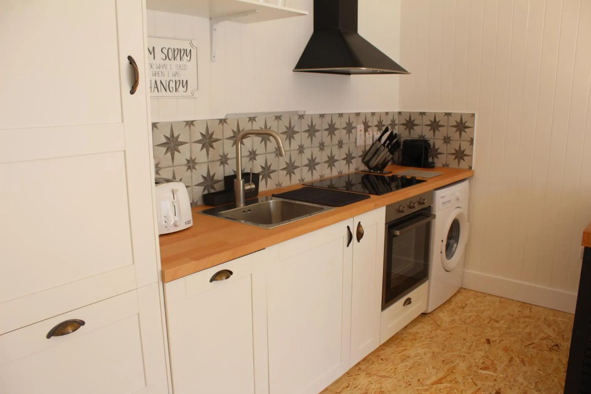 Kitchen or kitchenette in Macs Townhouse Dungarvan