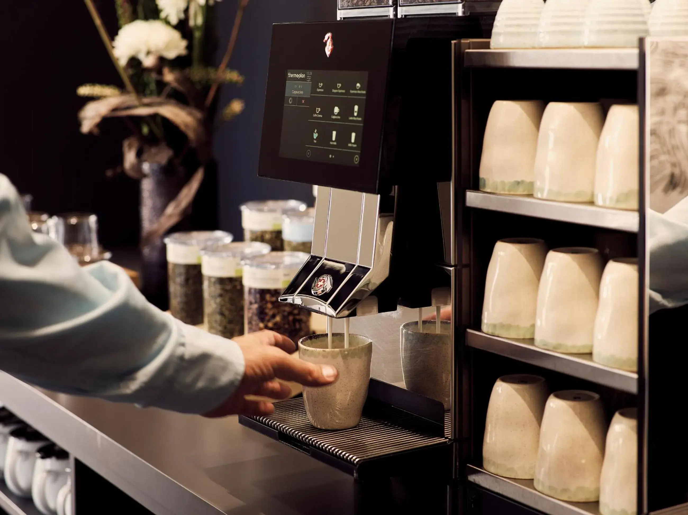 Breakfast in Schwabinger Wahrheit by Geisel Breakfast in Schwabinger Wahrheit by Geisel