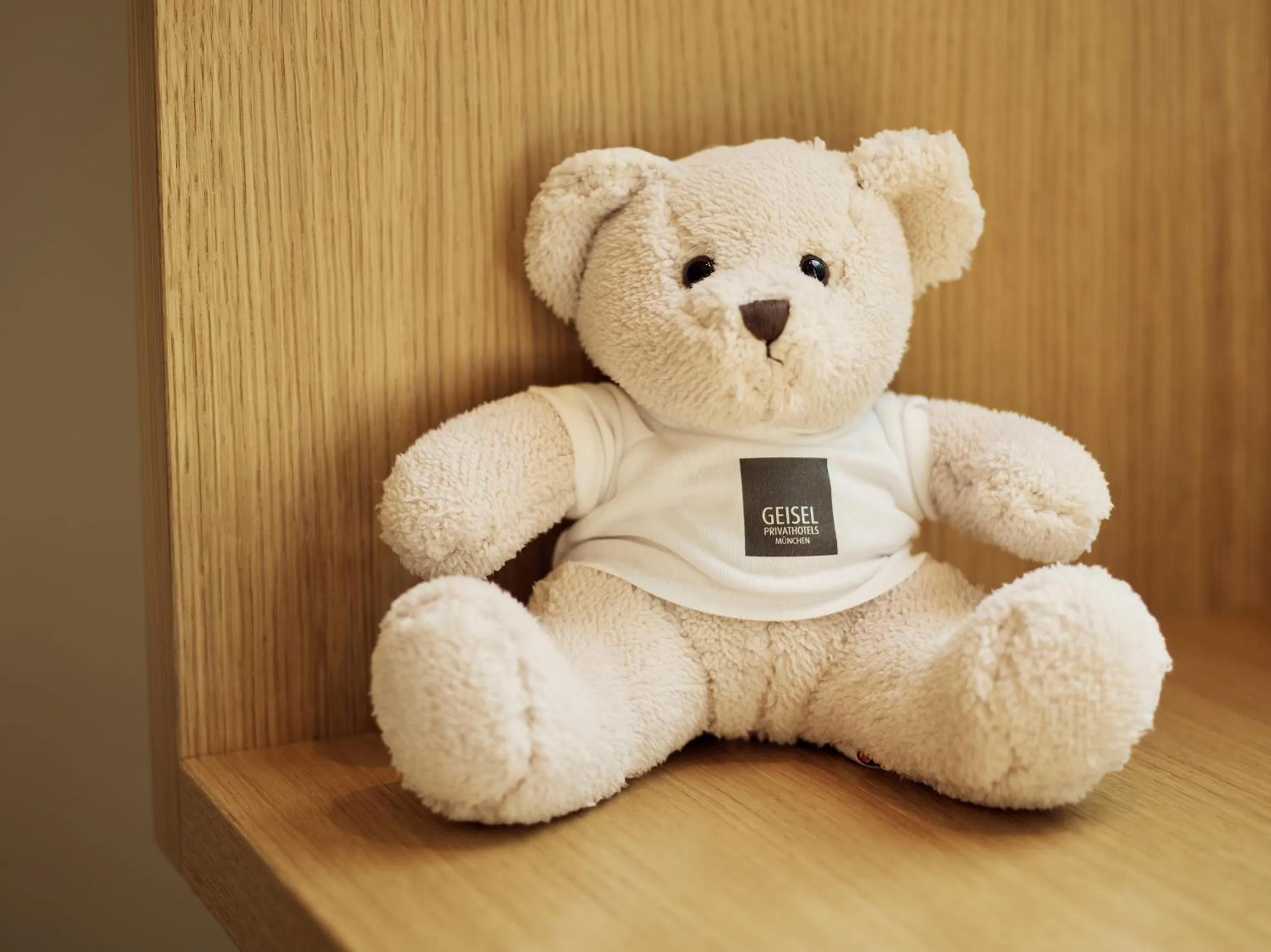 Decorative detail in Schwabinger Wahrheit by Geisel