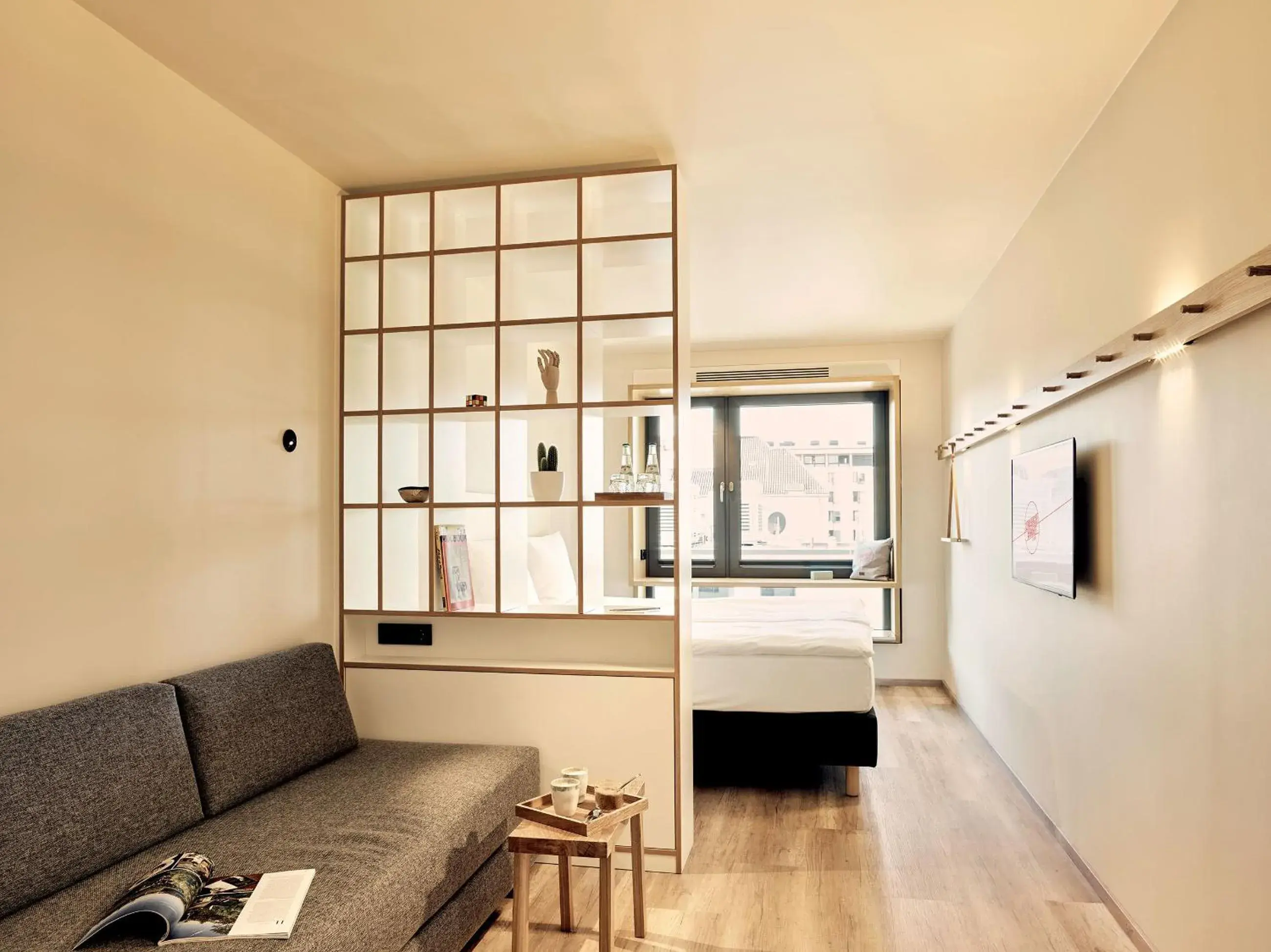 Photo of the whole room in Schwabinger Wahrheit by Geisel Photo of the whole room in Schwabinger Wahrheit by Geisel