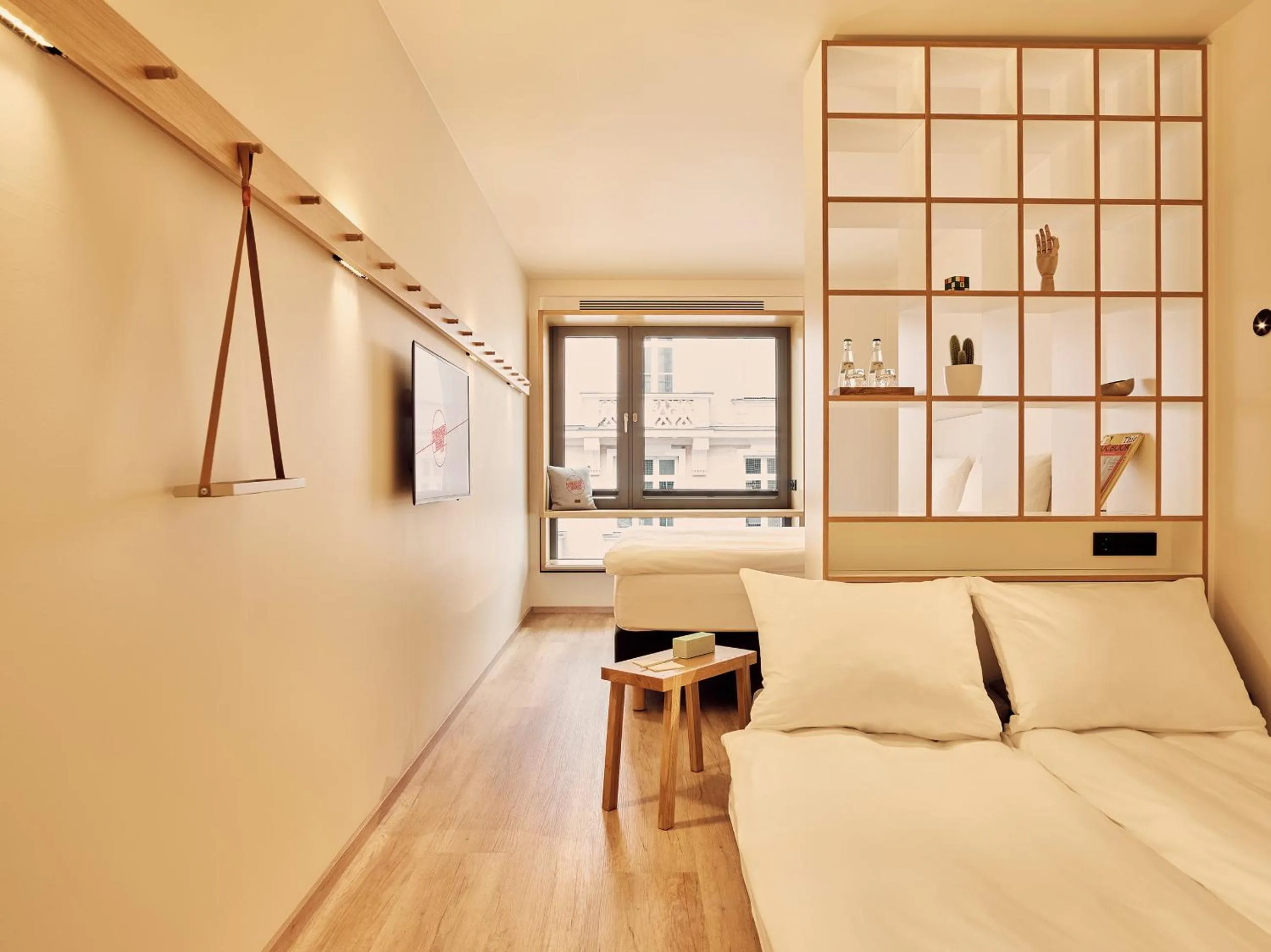 Decorative detail, Bed in Schwabinger Wahrheit by Geisel