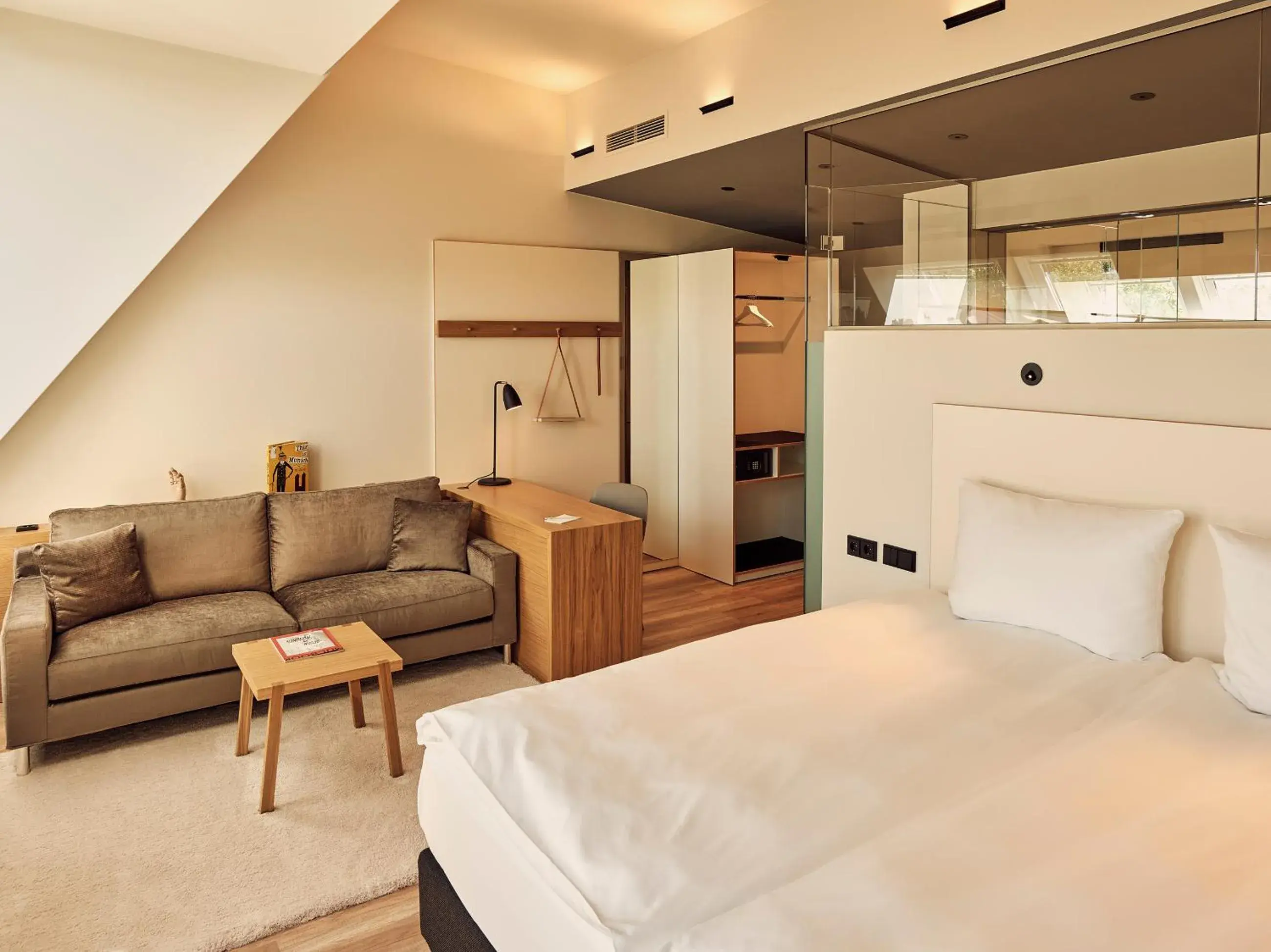 Junior Suite in Schwabinger Wahrheit by Geisel Junior Suite in Schwabinger Wahrheit by Geisel