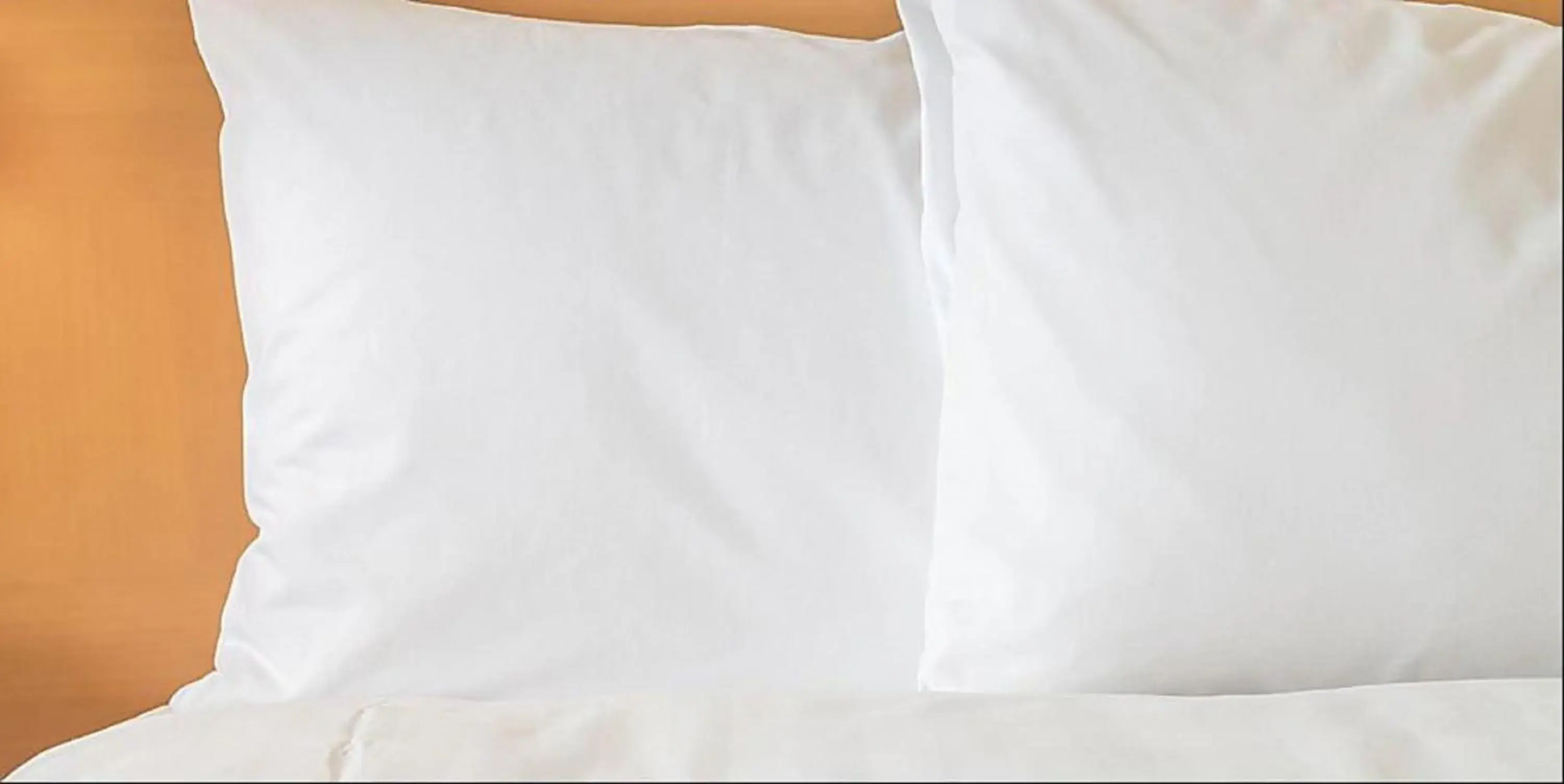 Bed in Holiday Inn Express & Suites - Bardstown by IHG Bed in Holiday Inn Express & Suites - Bardstown by IHG