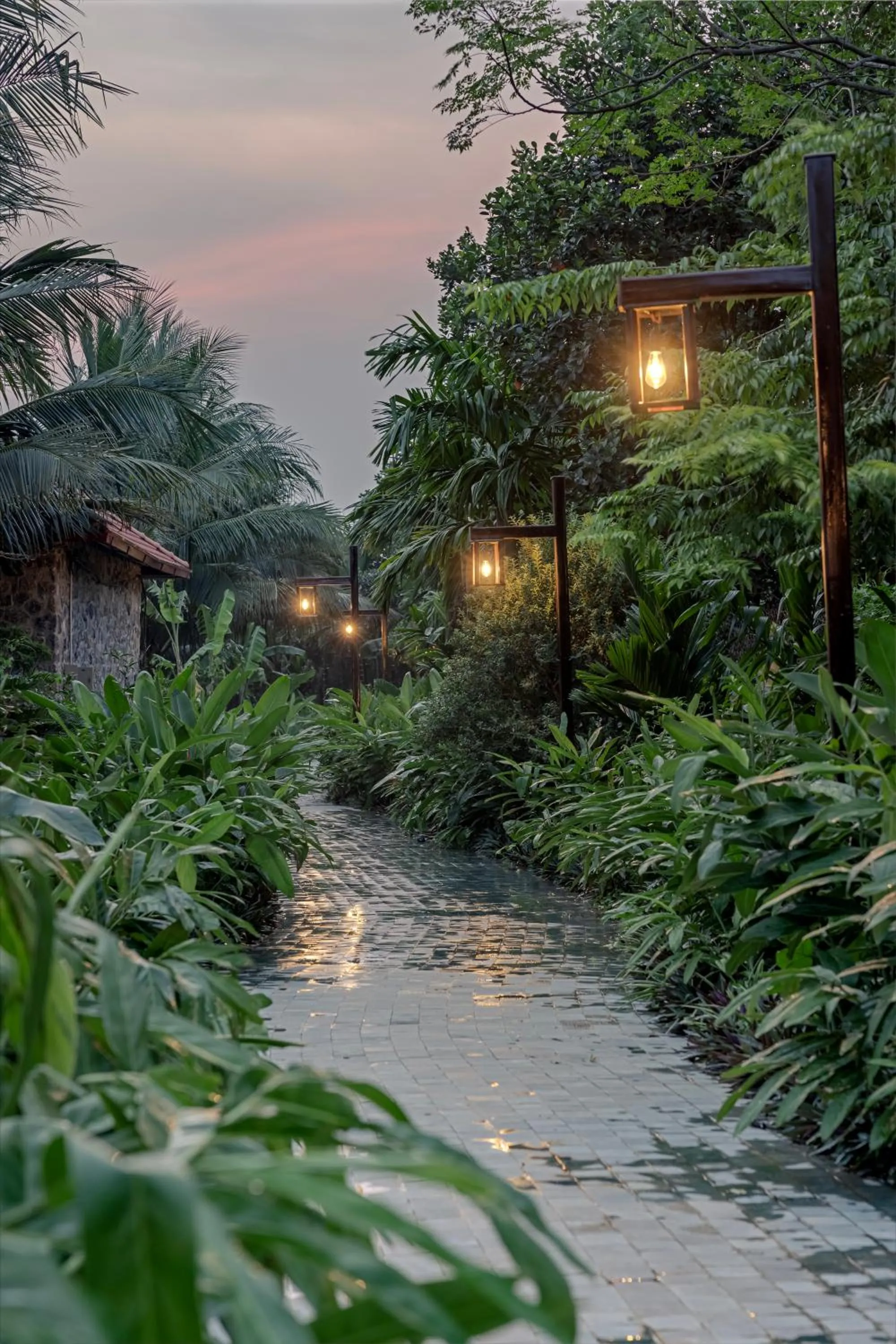 Spring in Nature Garden Ecolodge Ninh Bình