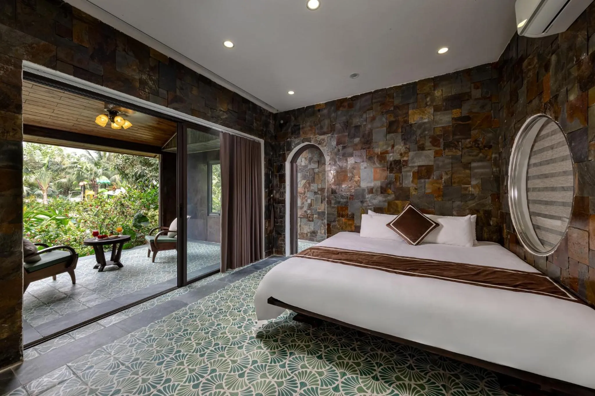 Bed in Nature Garden Ecolodge Ninh Bình