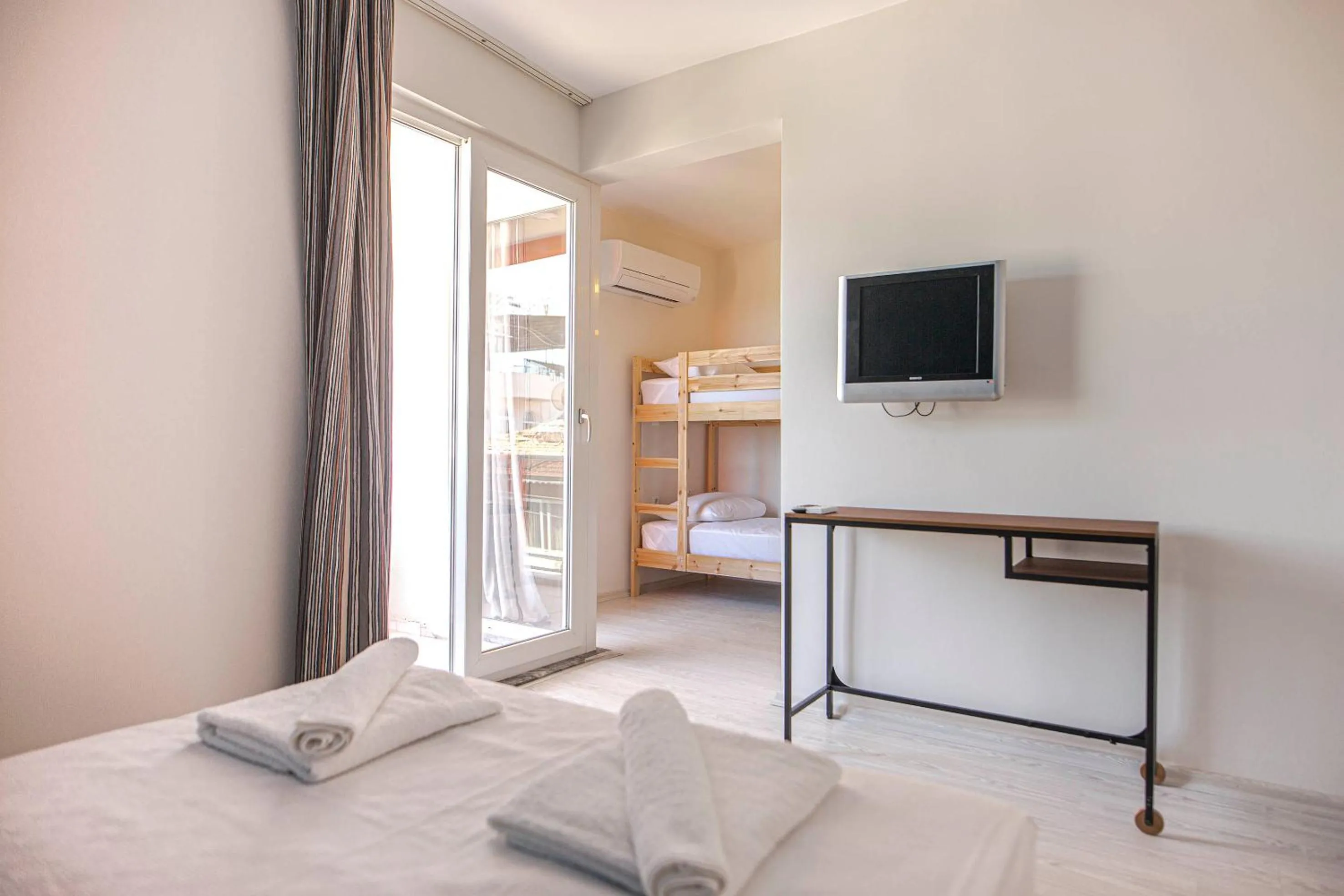 Photo of the whole room, Bed in Belsun Hotel
