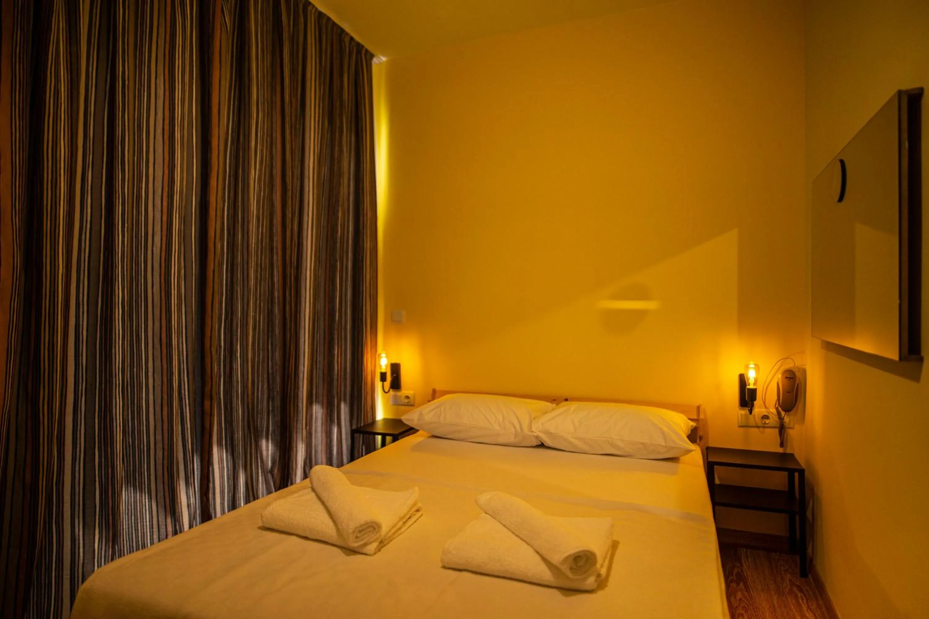 Photo of the whole room, Bed in Belsun Hotel