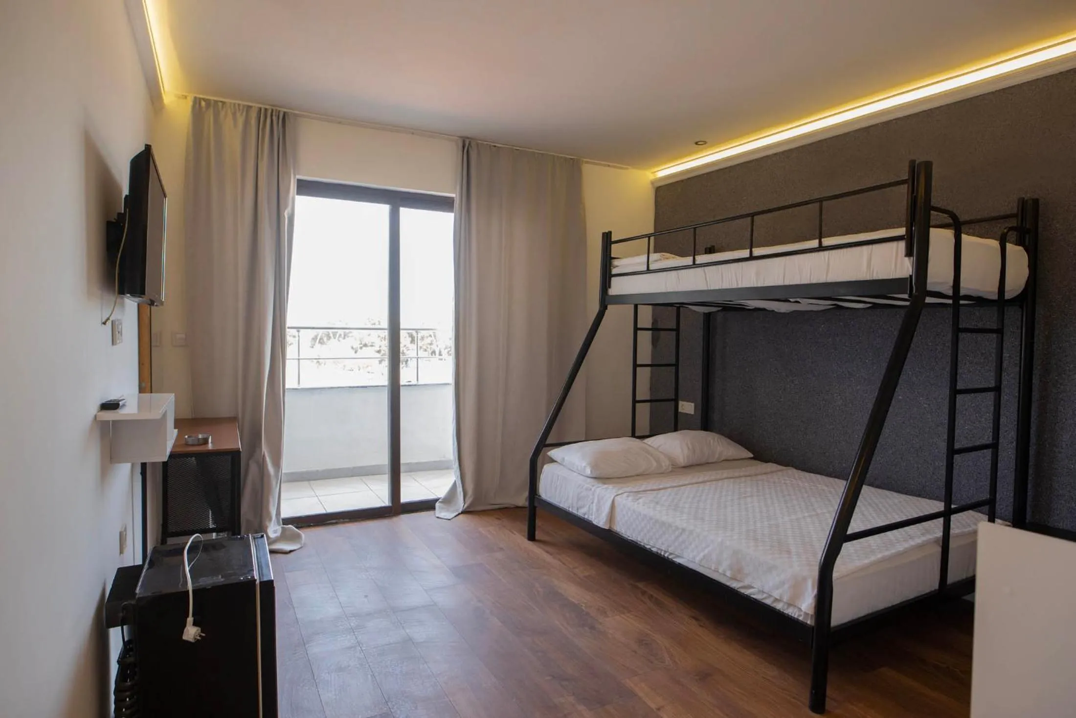 Bedroom, Bed in Belsun Hotel