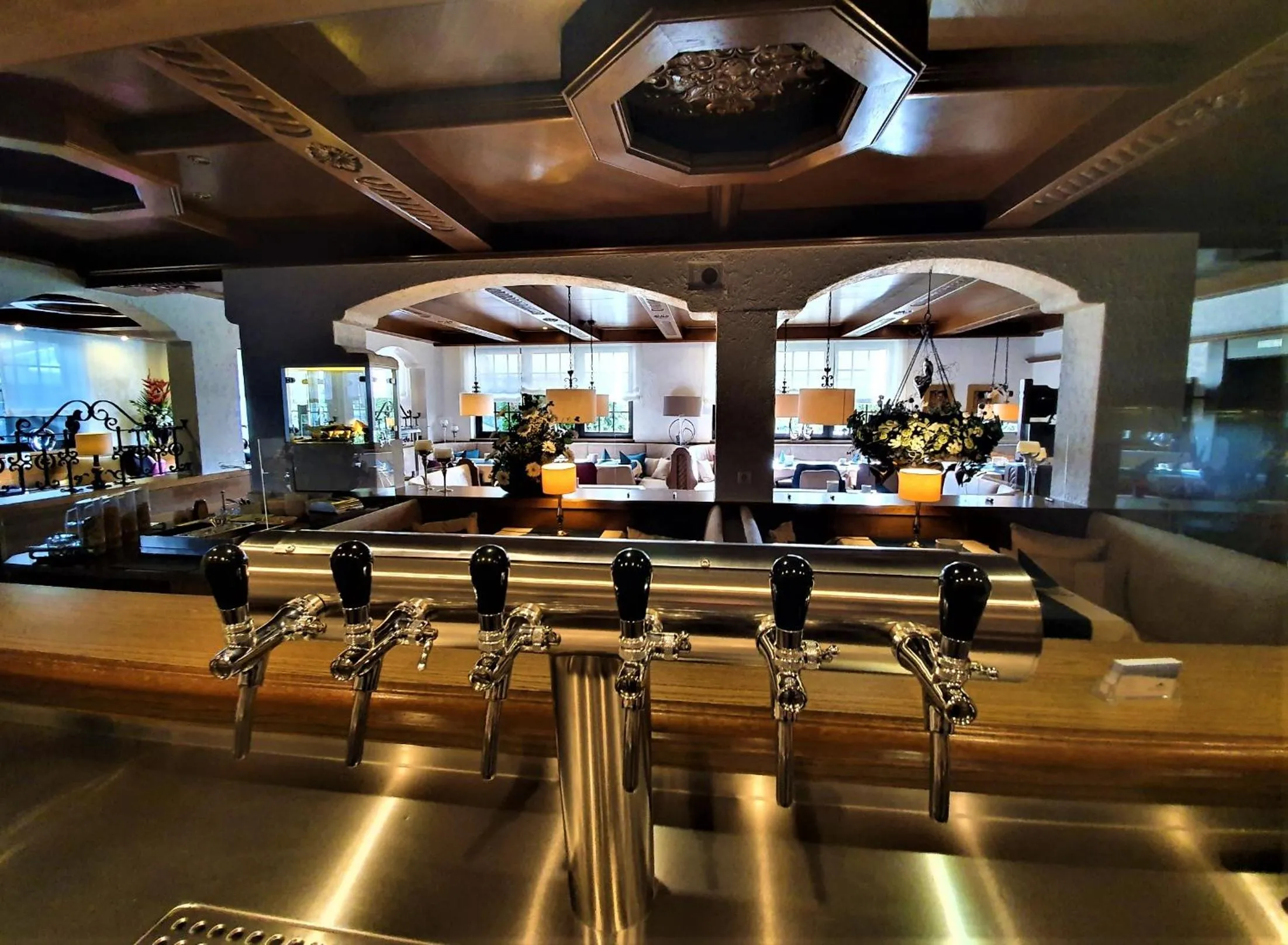 Breakfast in Dreispitz -B&B-Hotel Garni