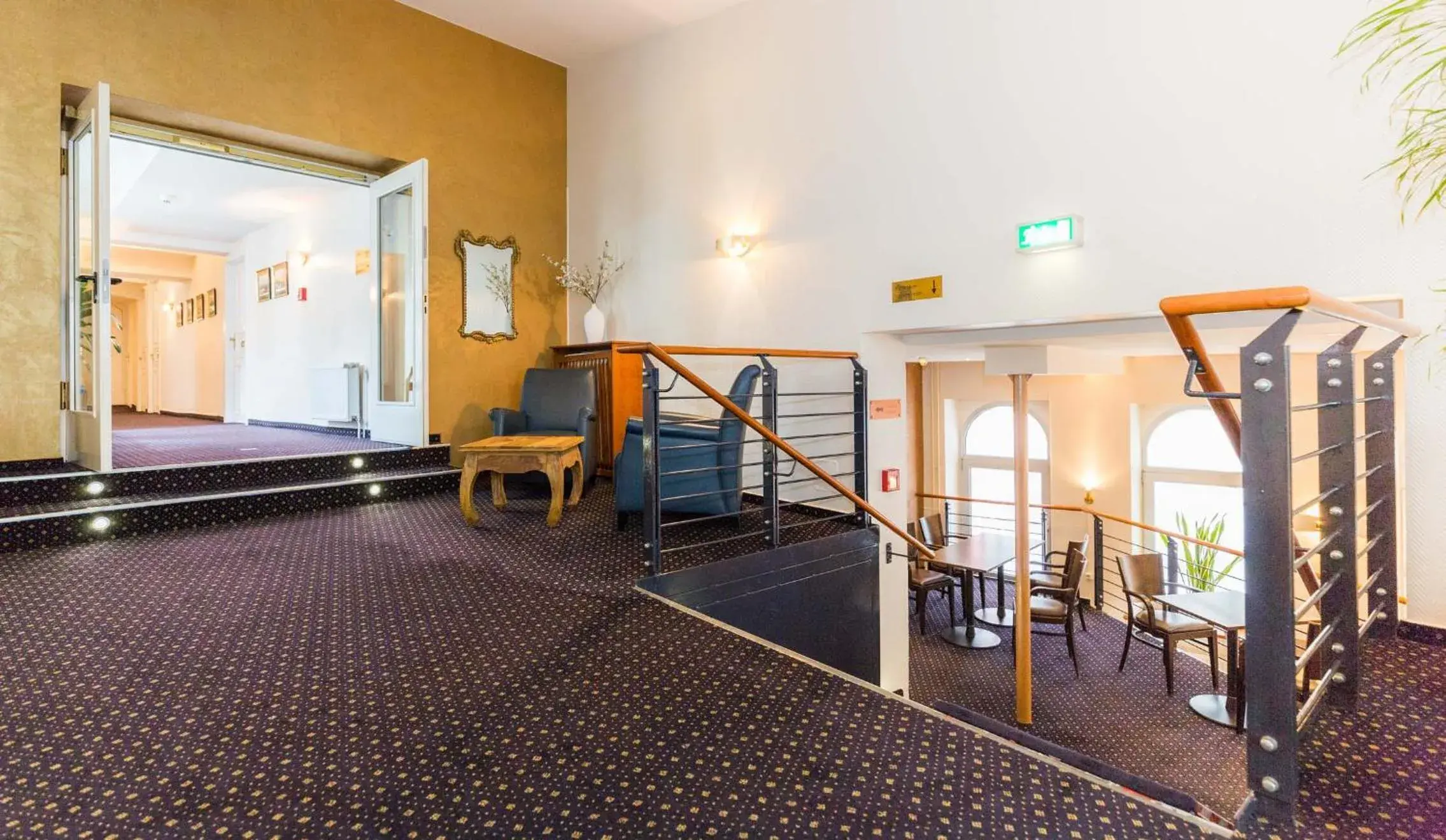 Lobby or reception, Bed in Hotel Fürst Bismarck Lobby or reception, Bed in Hotel Fürst Bismarck