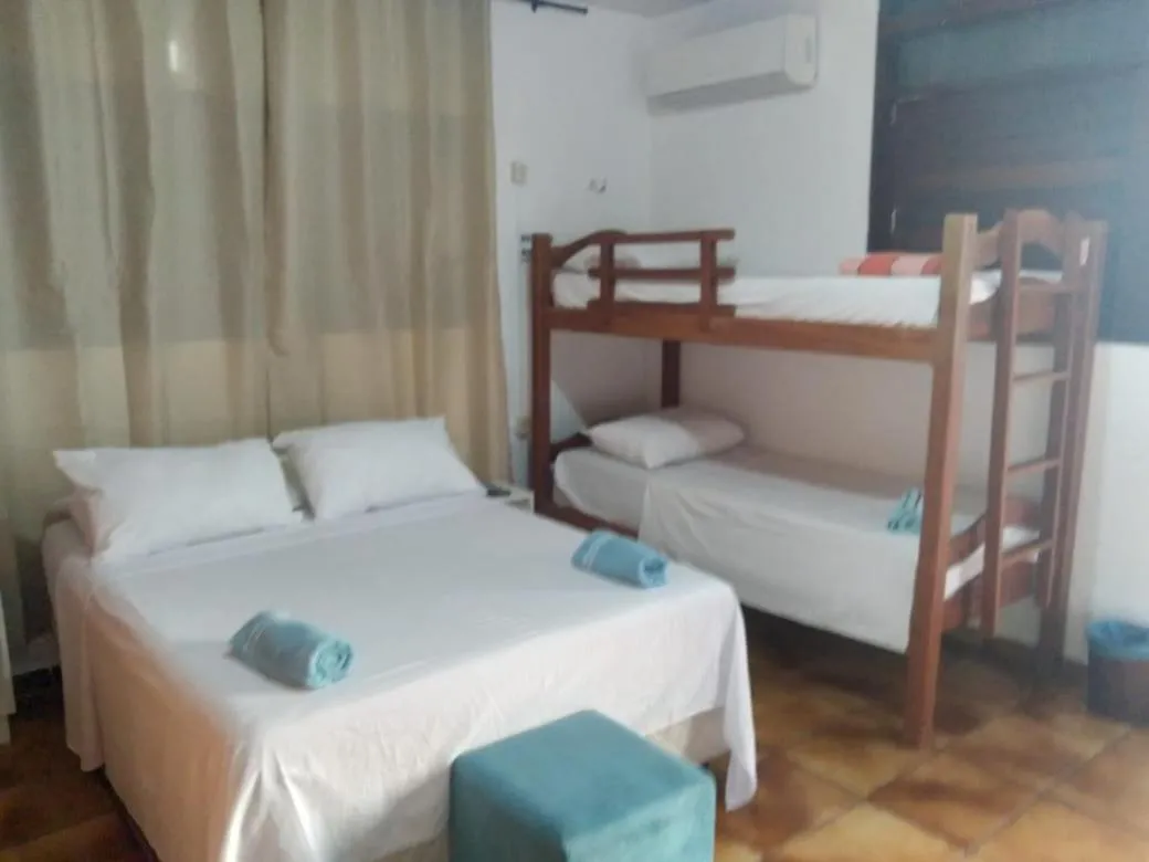 Bed in Regiane Beach Pousada Hostel