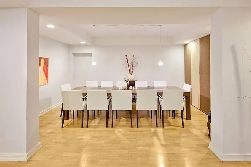 Meeting/conference room in Das Gästehaus der Elb Lounge "Self Check In"