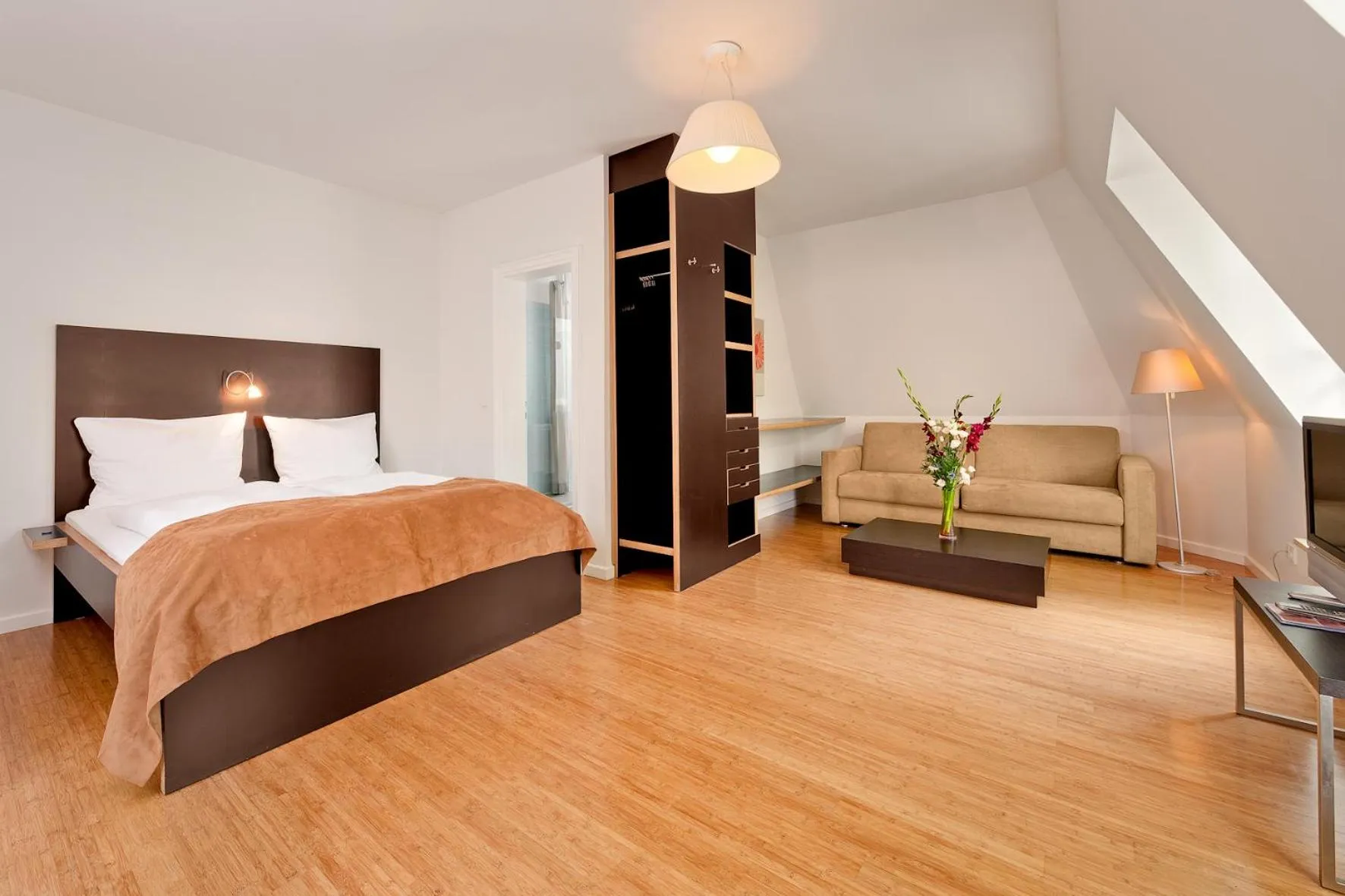 Bed in Das Gästehaus der Elb Lounge "Self Check In"