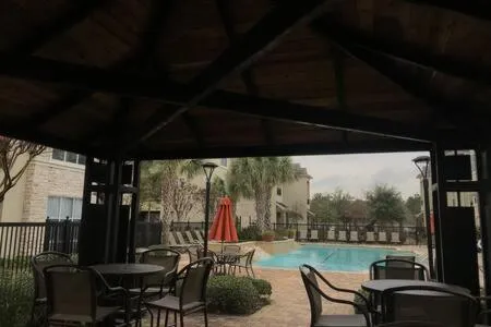 Magnificent Furnished Apartment near Exxon Campus