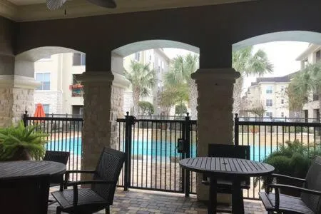 Magnificent Furnished Apartment near Exxon Campus