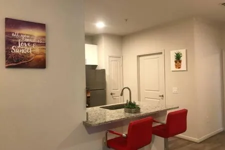 Magnificent Furnished Apartment near Exxon Campus