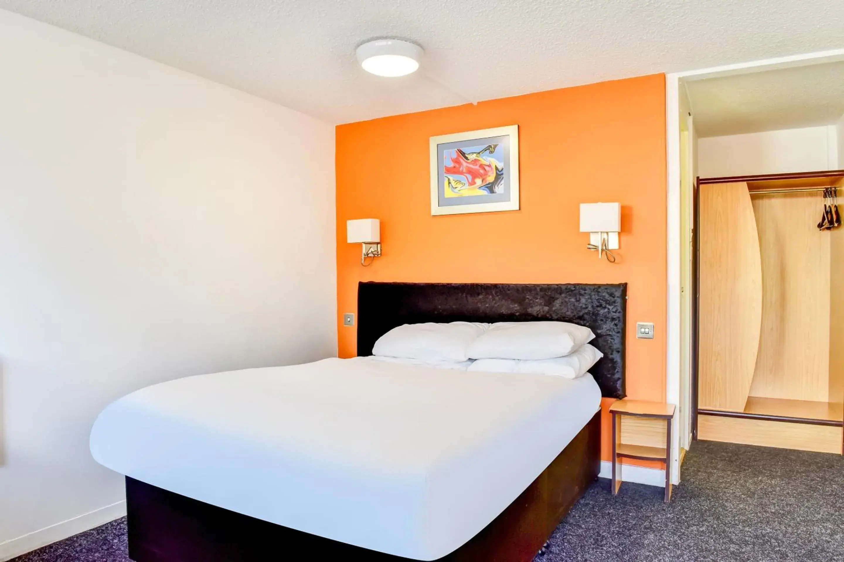 Bedroom in The Hotel Rafiya, Redditch Bedroom in The Hotel Rafiya, Redditch