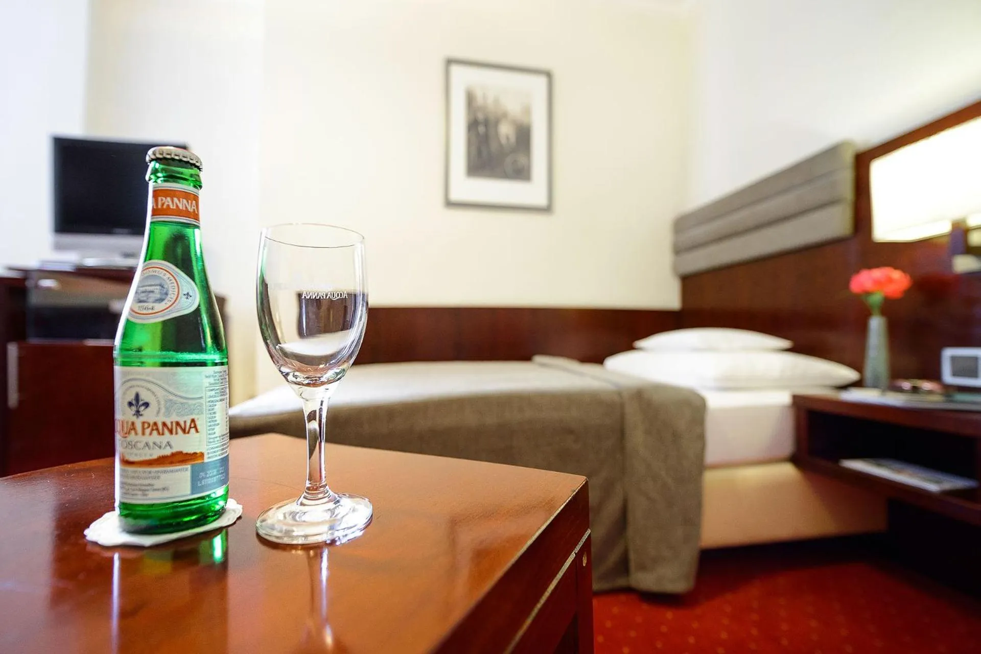 Decorative detail, Bed in Hotel de France Wiesbaden City