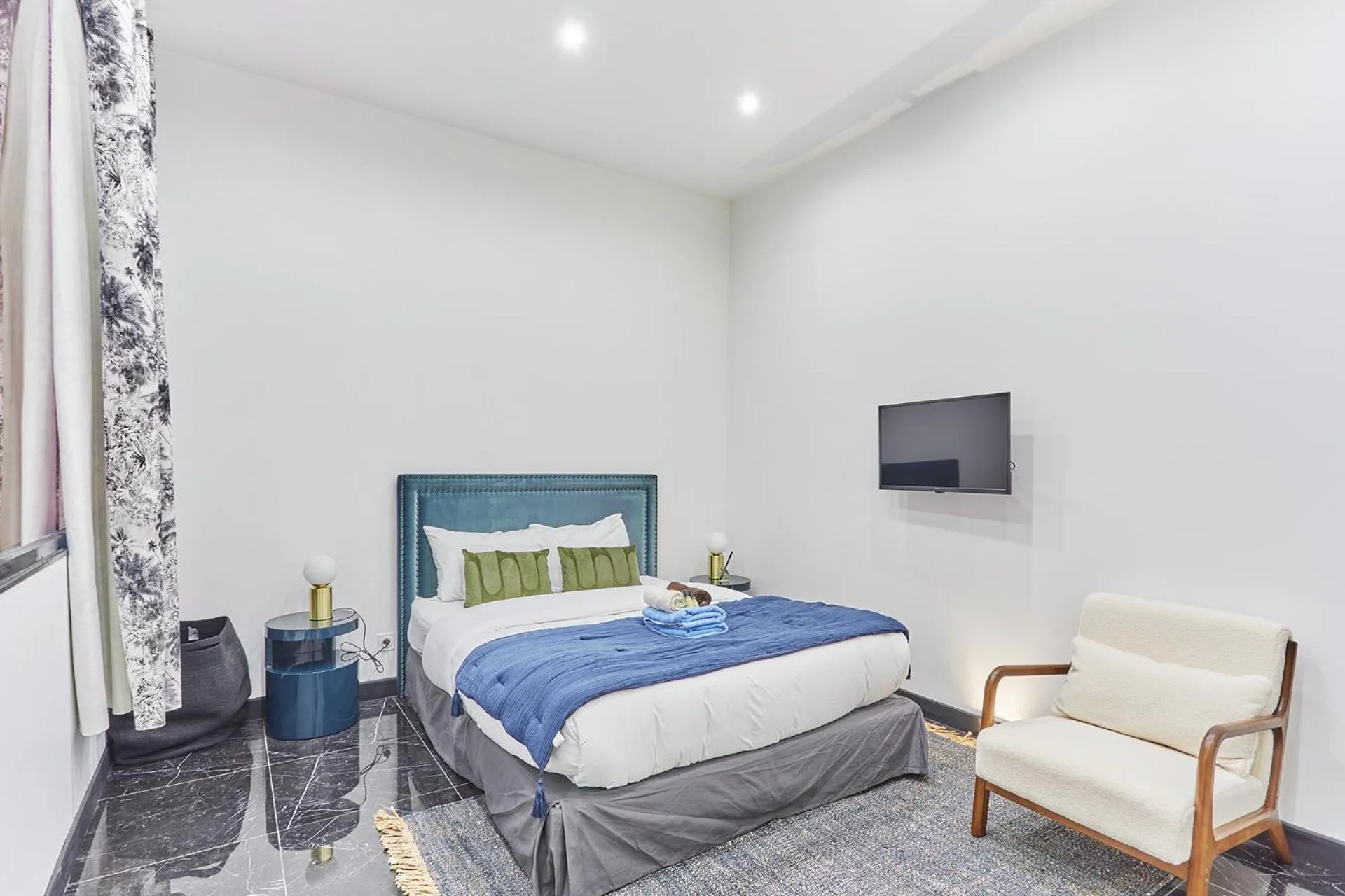 Rent a Room - Residence Charon