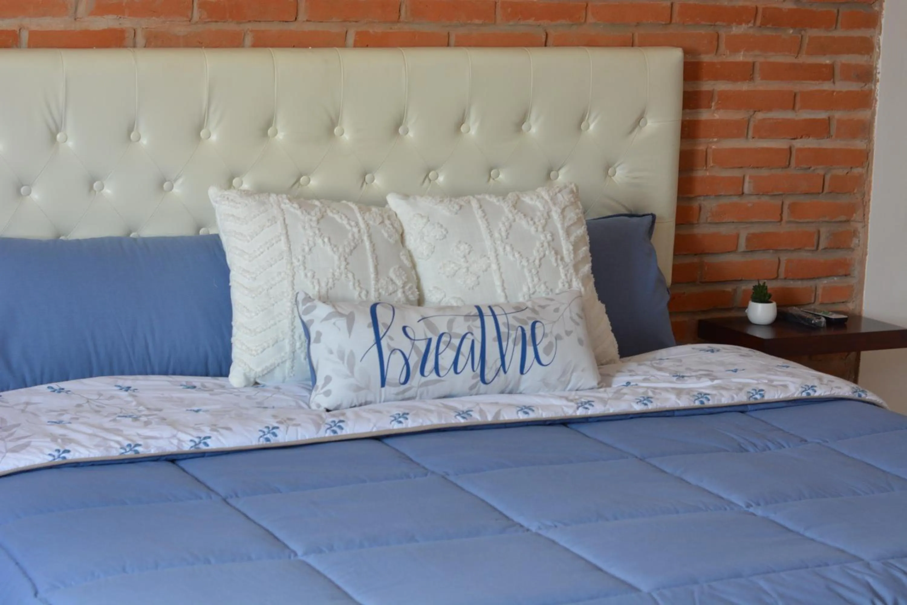 Bed in La Maja Suites