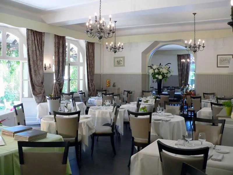 Business facilities in Logis Hotel Restaurant Nougier