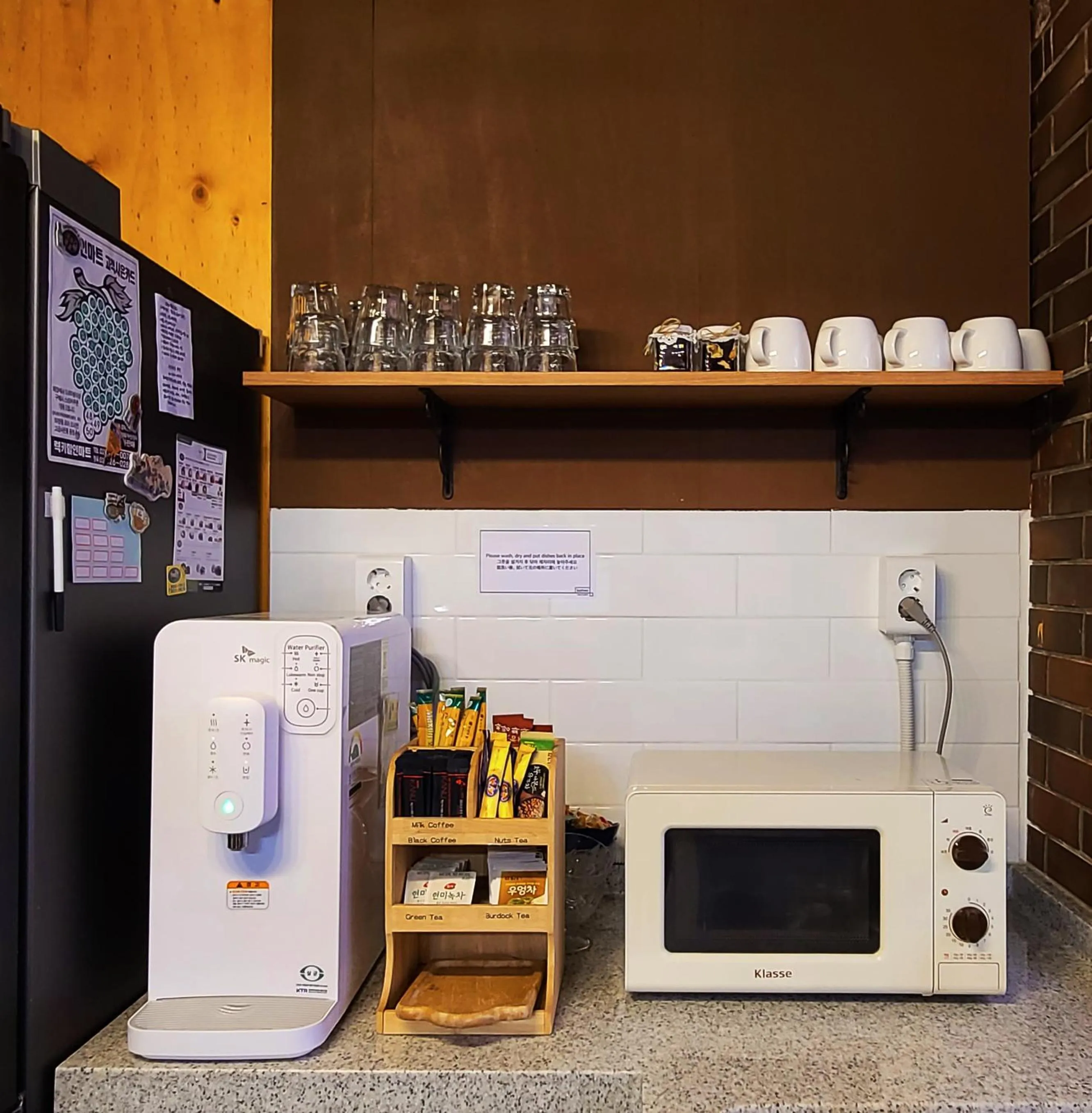 Coffee/tea facilities in Batwo Stay - For foreigners only