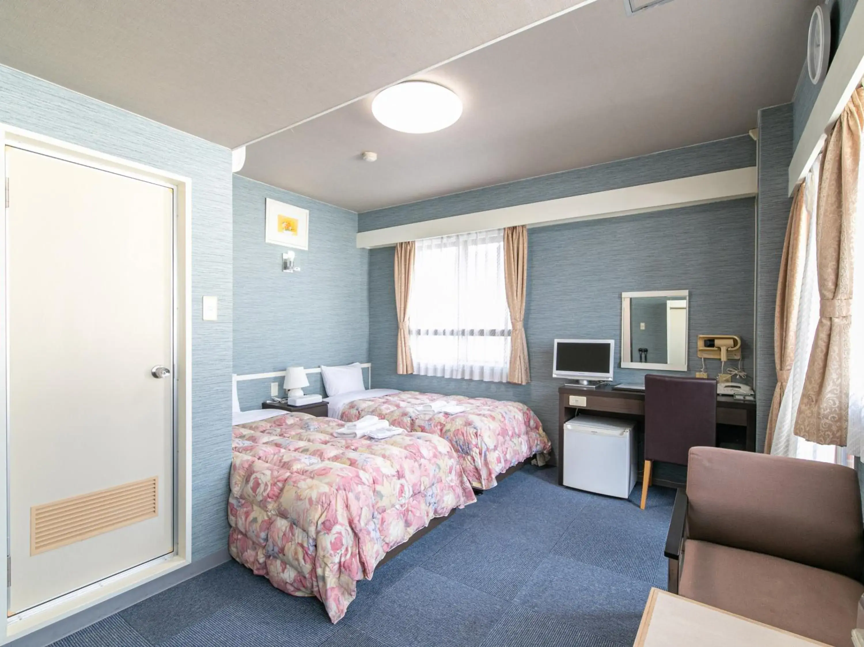 Twin Room - single occupancy - Smoking in Tabist Arc Inn Matsumi Twin Room - single occupancy - Smoking in Tabist Arc Inn Matsumi
