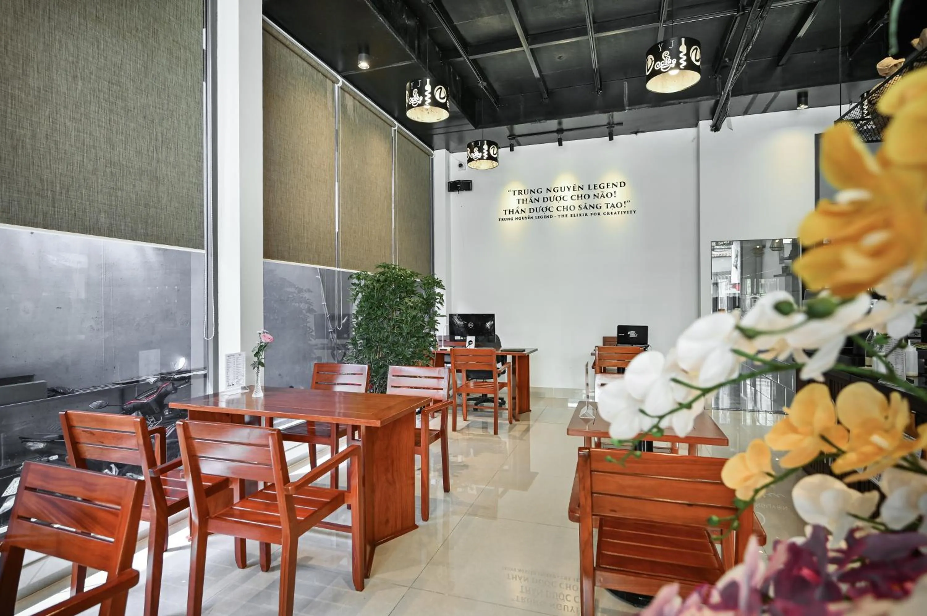 Restaurant/places to eat in Paradise Cu Chi Hotel