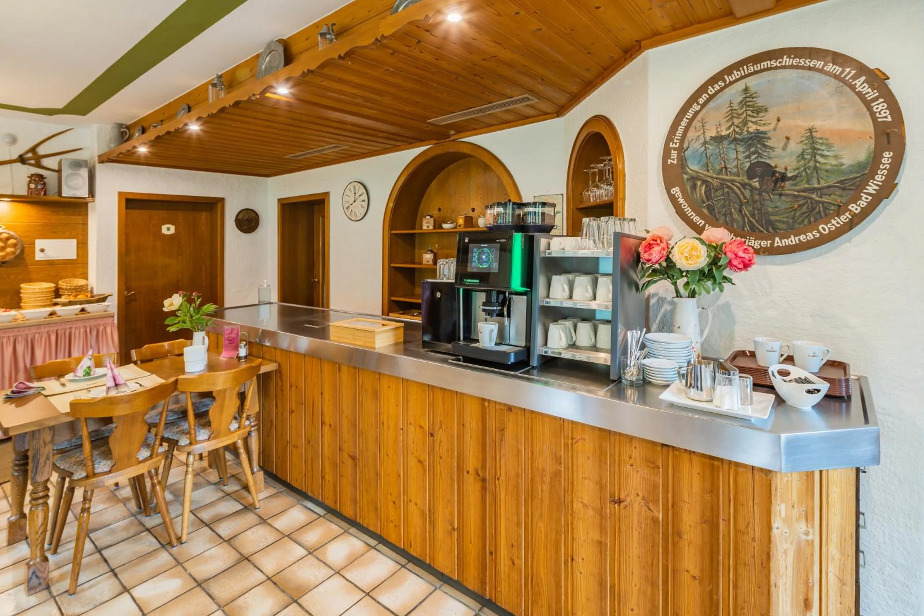 Breakfast in Hotel-Pension-Ostler