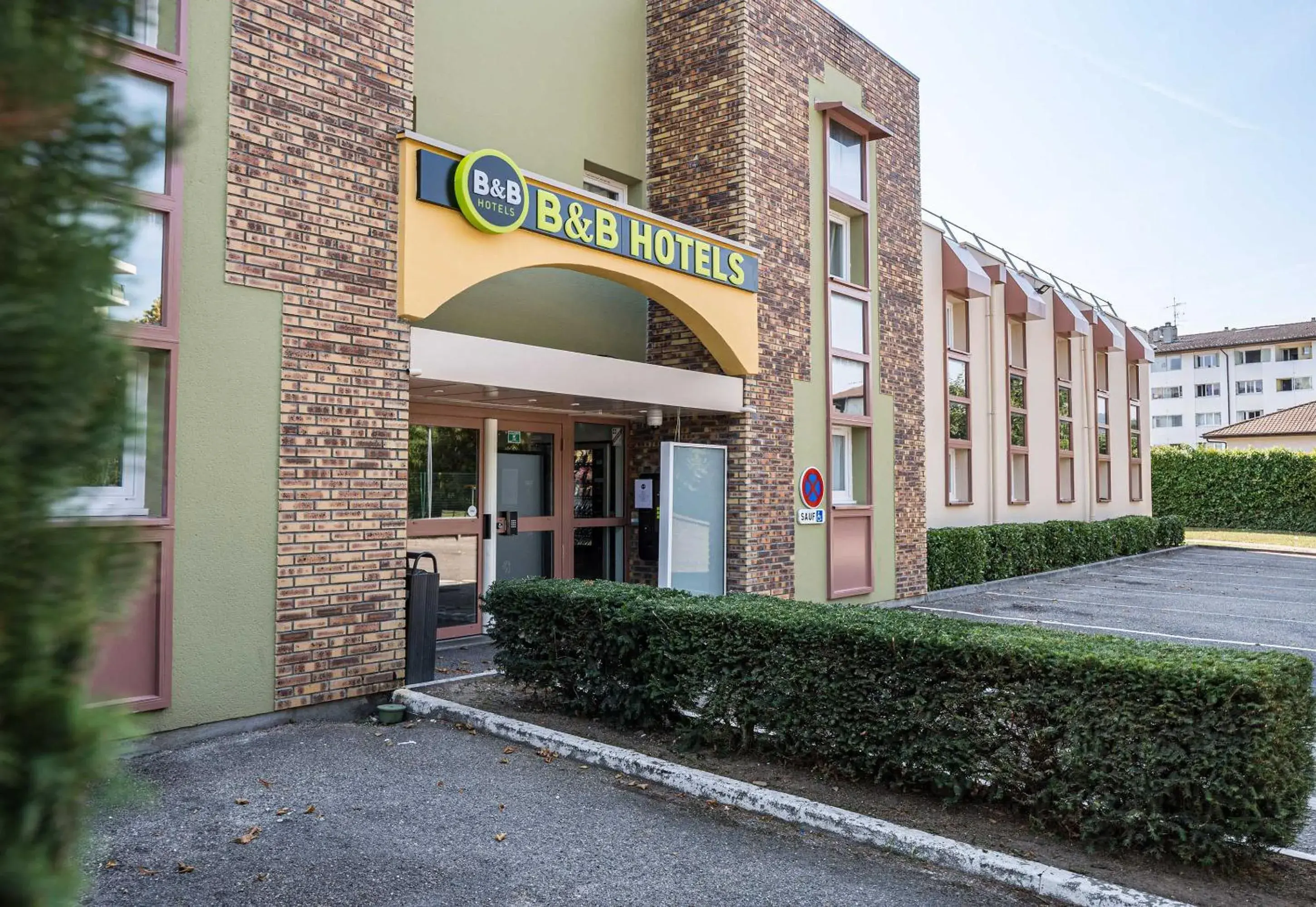 Facade/entrance in B&B HOTEL Annemasse Est Facade/entrance in B&B HOTEL Annemasse Est