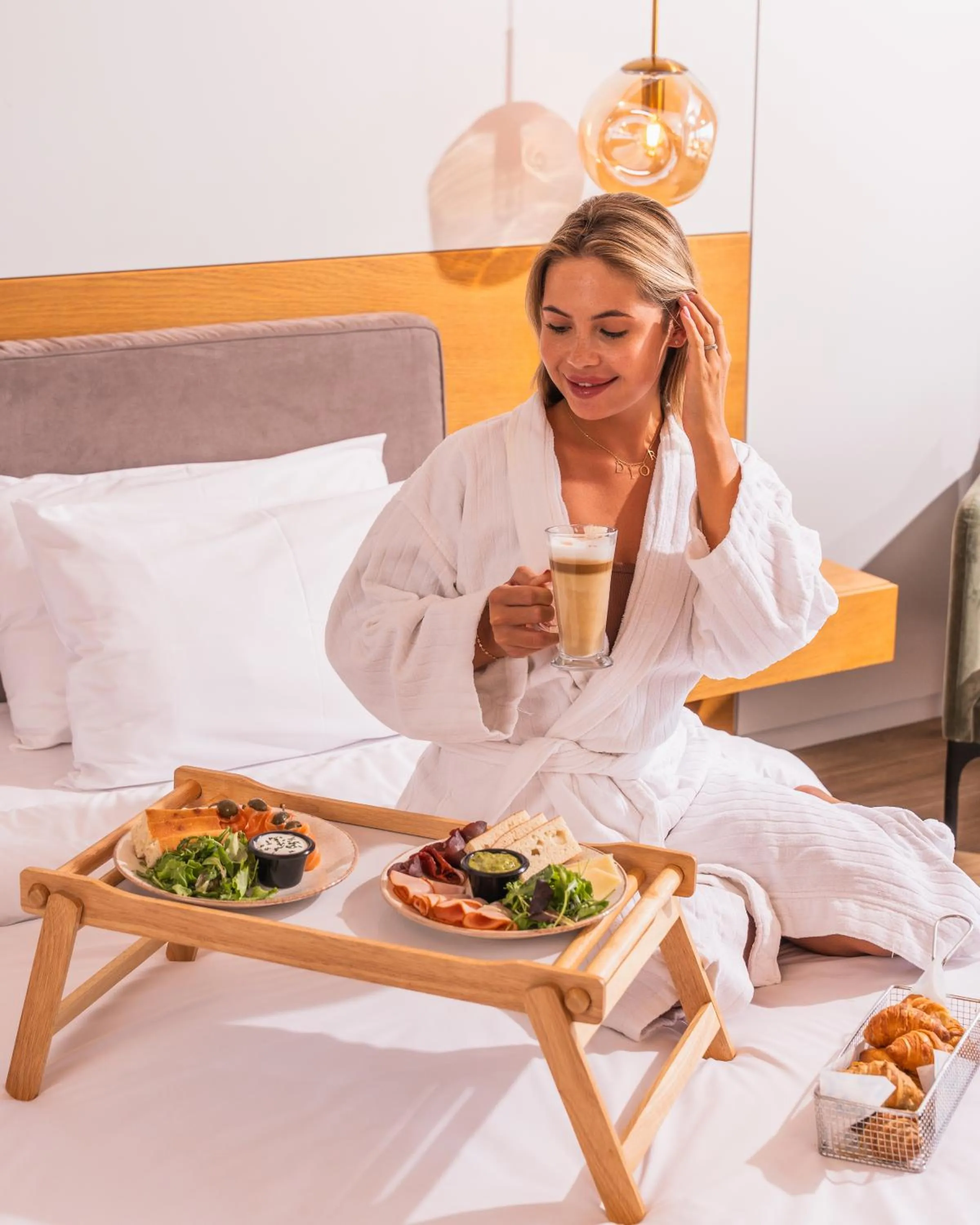 Bed in Oakridge Hotel & Spa